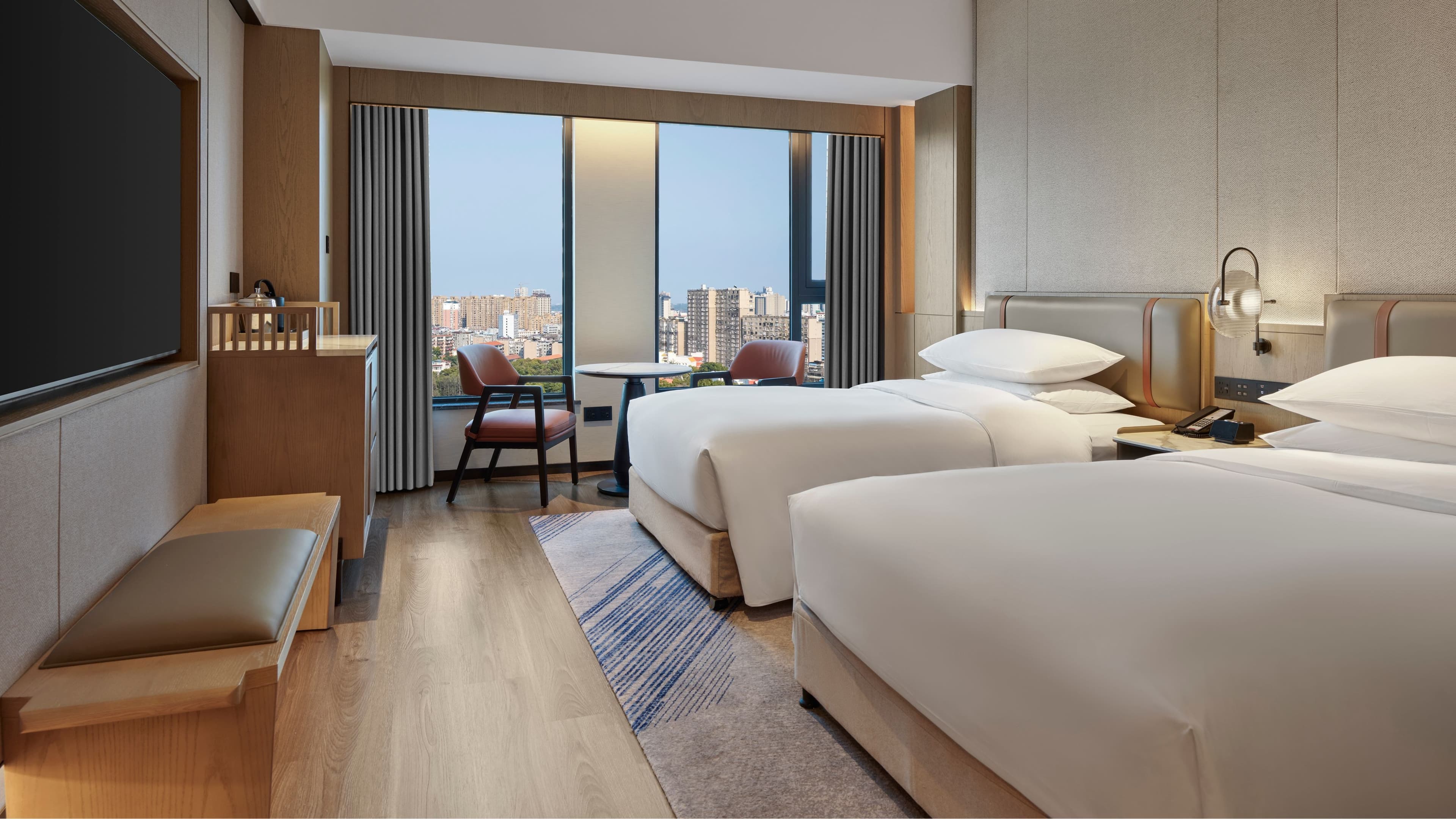 Deluxe Double - Image 1