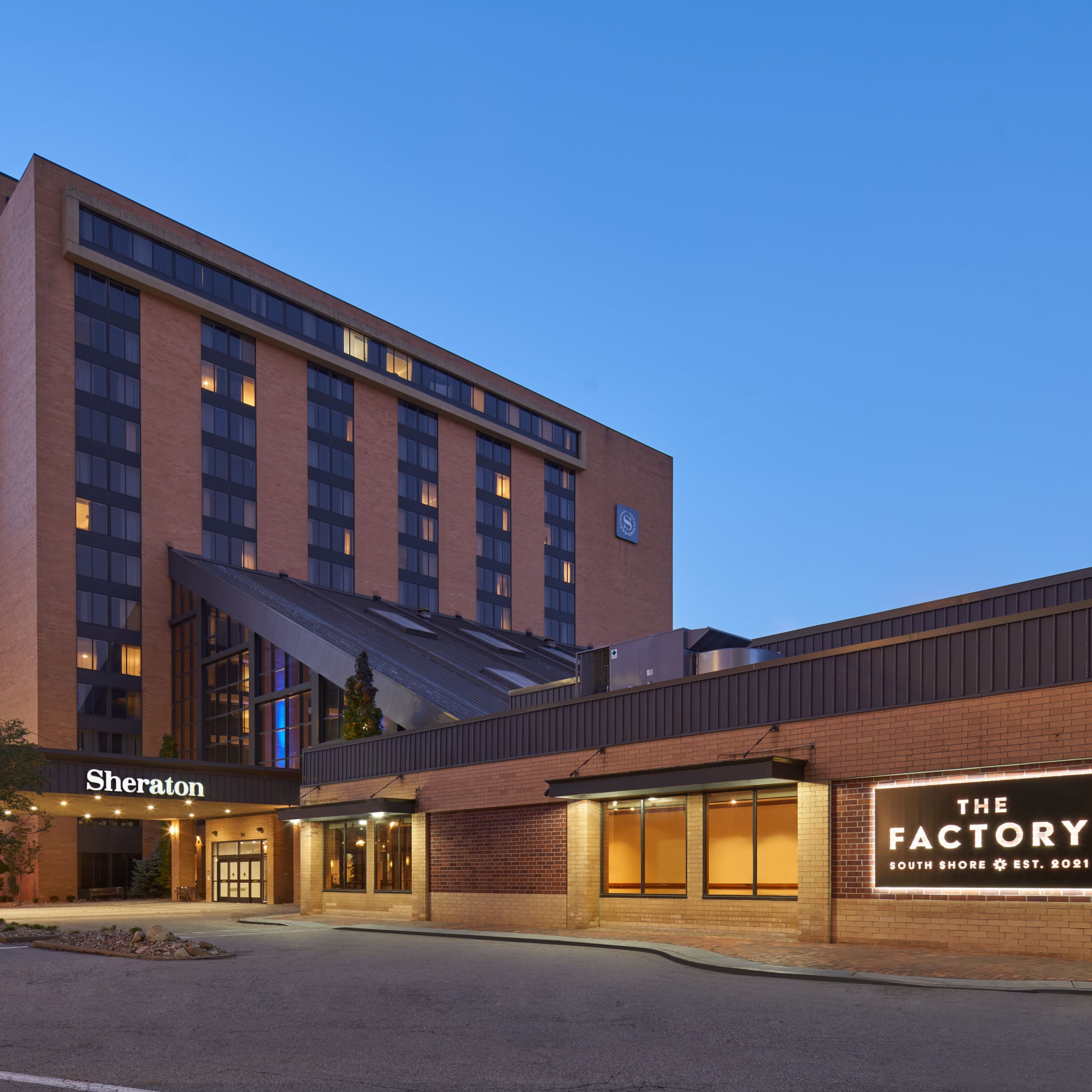 Sheraton Pittsburgh Hotel at Station Square