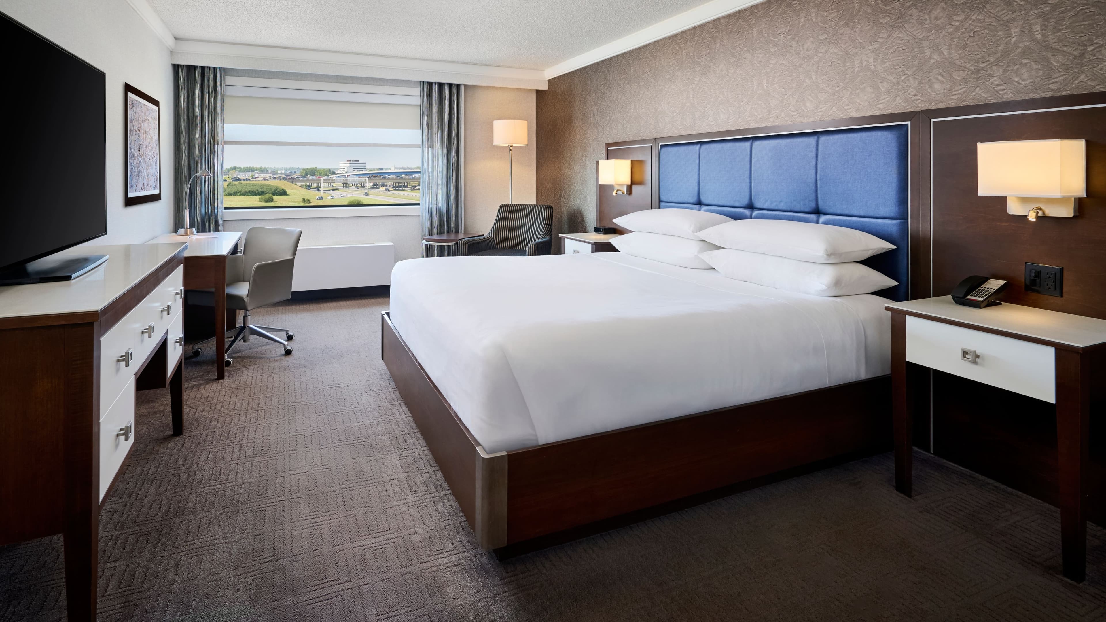 Larger Guest room - Image 1