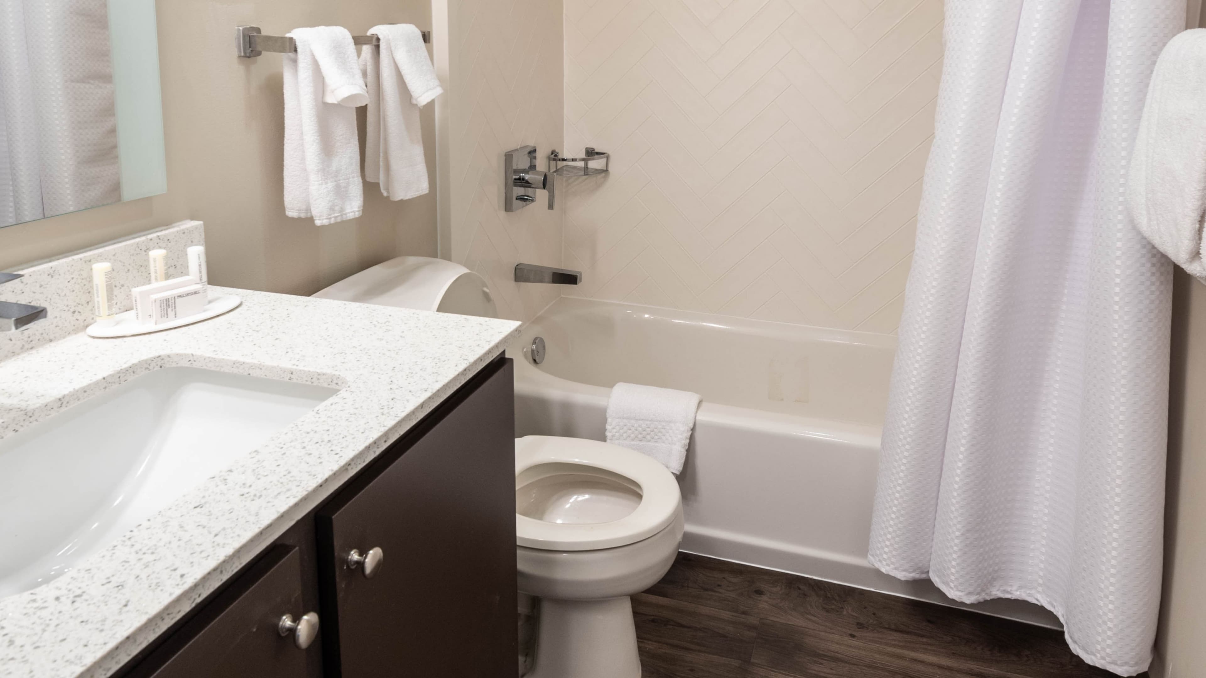 Newly Renovated - Image 4