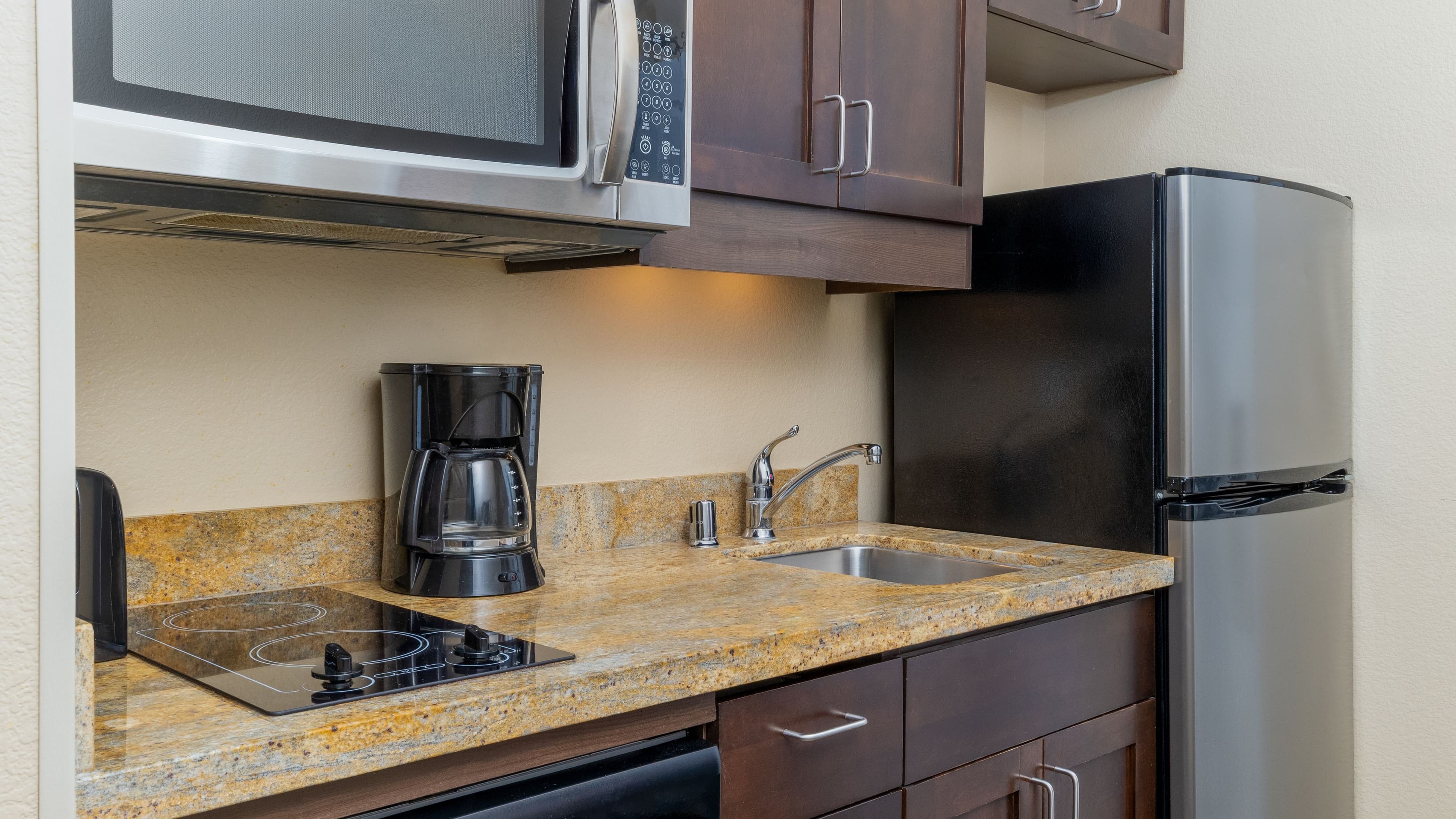 Studio Suite - Image 3