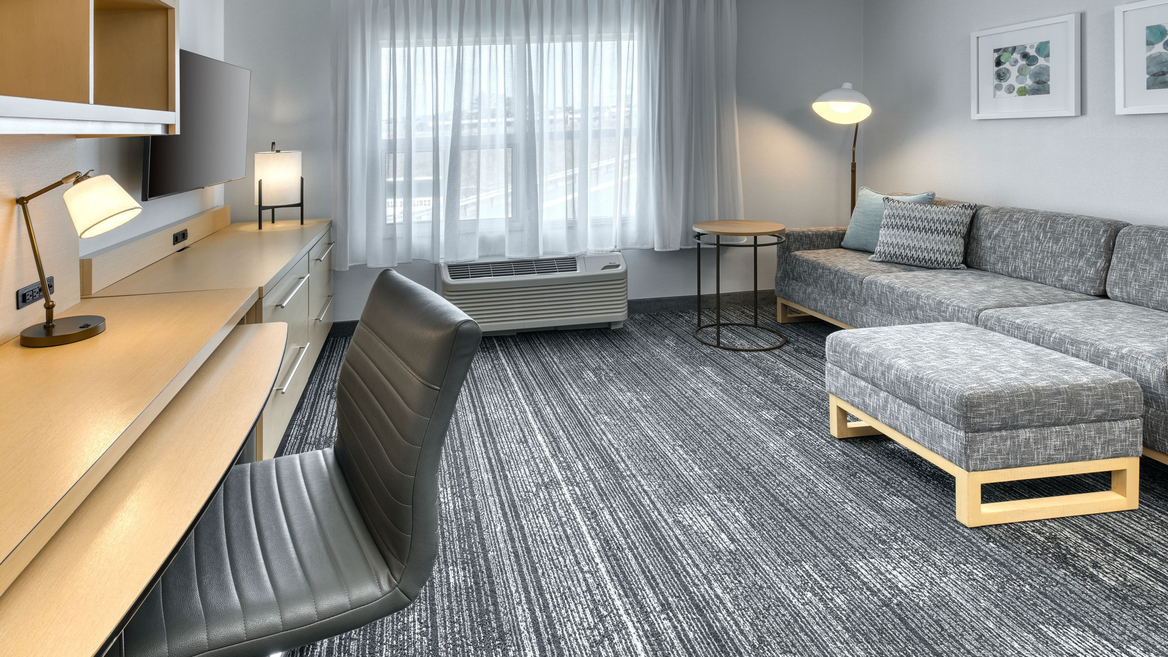 King or Queen - Image 1