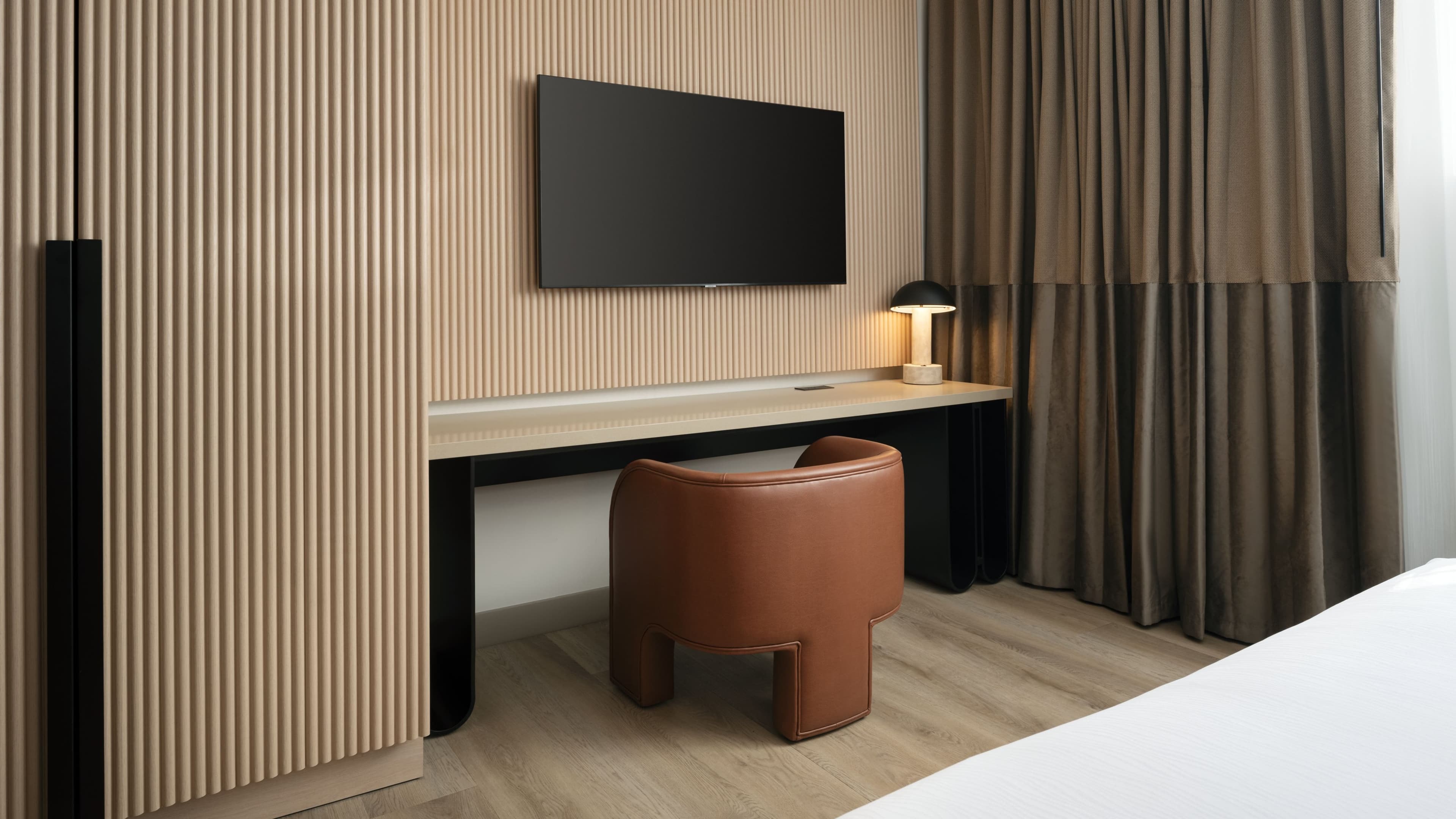 Standard King - Image 3