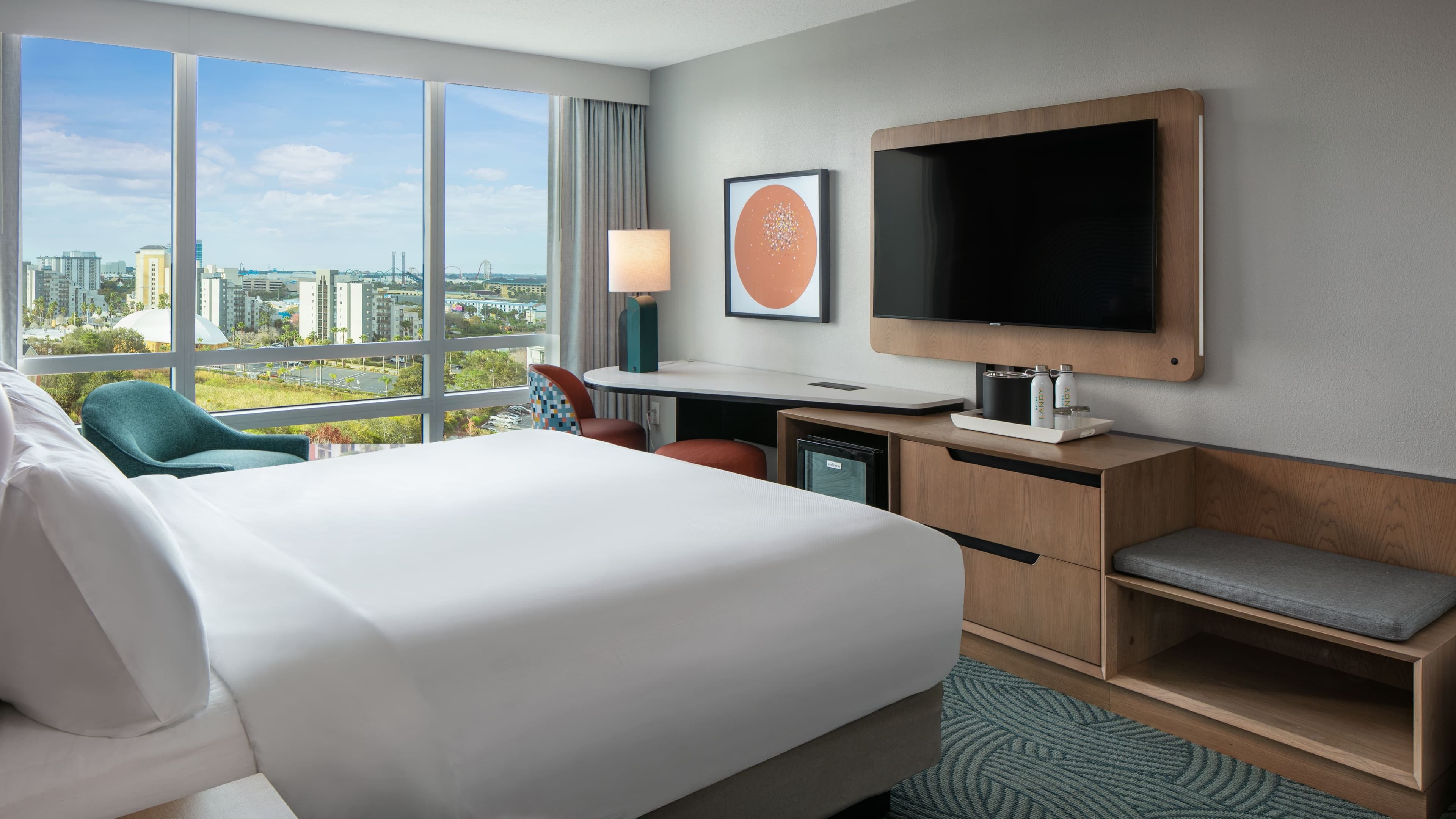 Landy King - Image 1