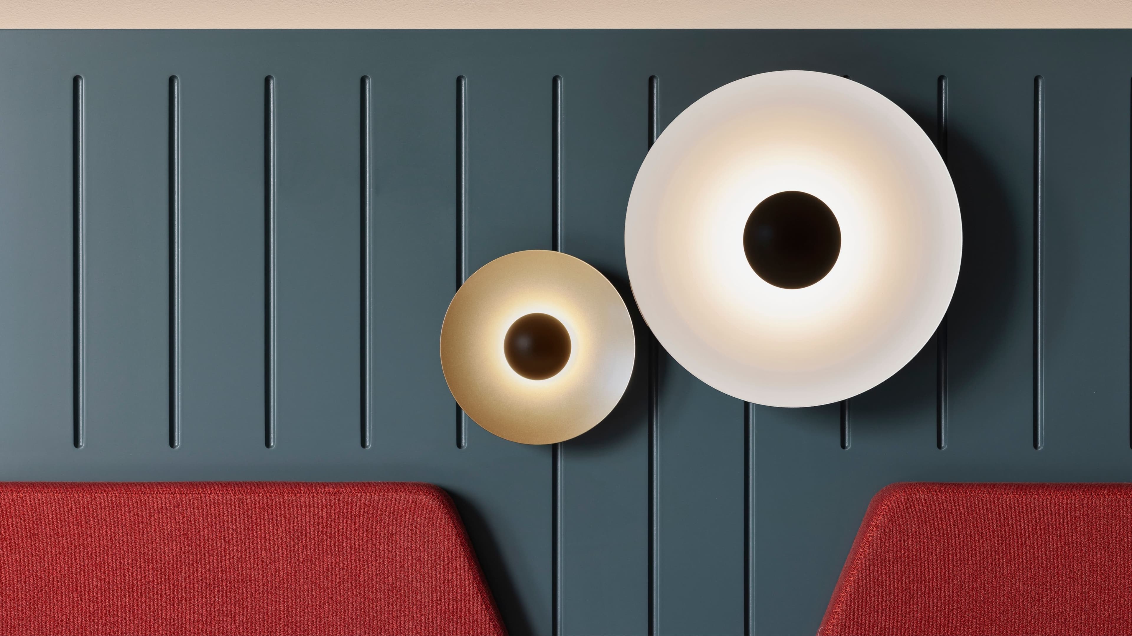 Deluxe King Courtyard - Image 1