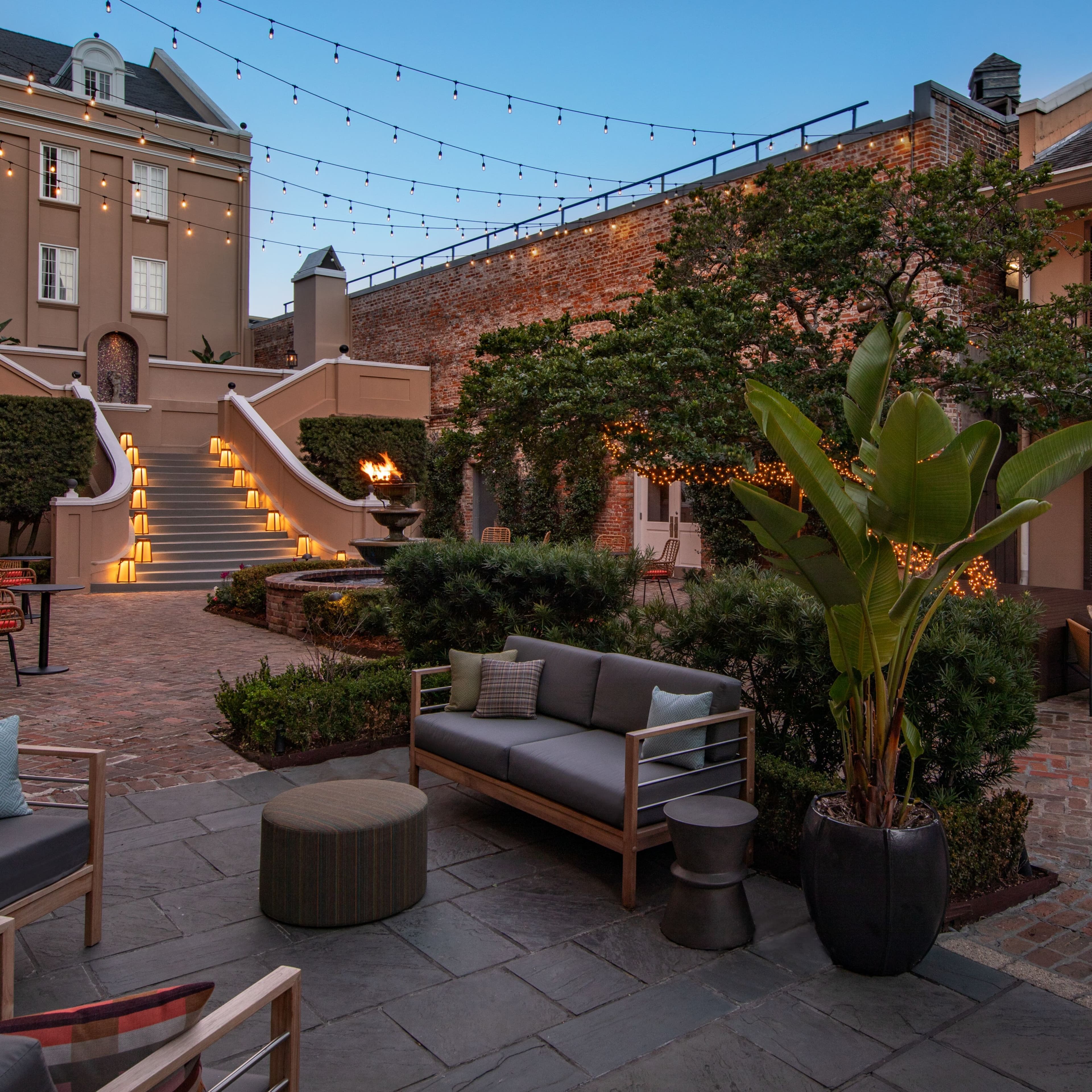 Hotel de la Poste – French Quarter, A Renaissance Hotel