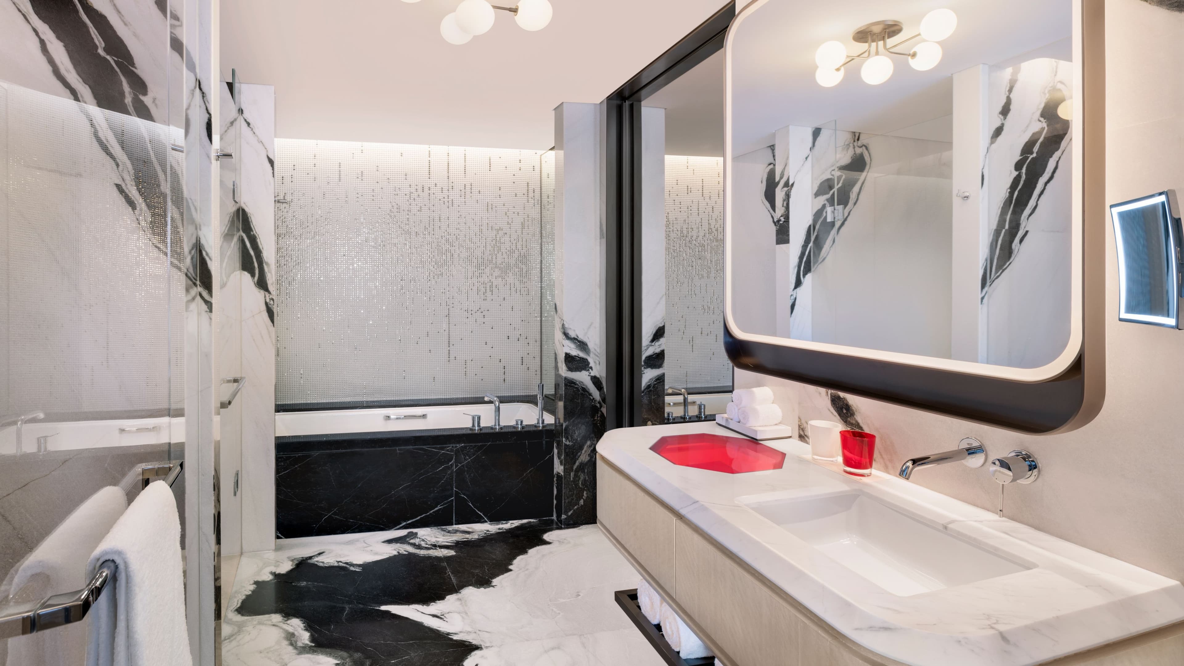 Wonderful Room - Image 2