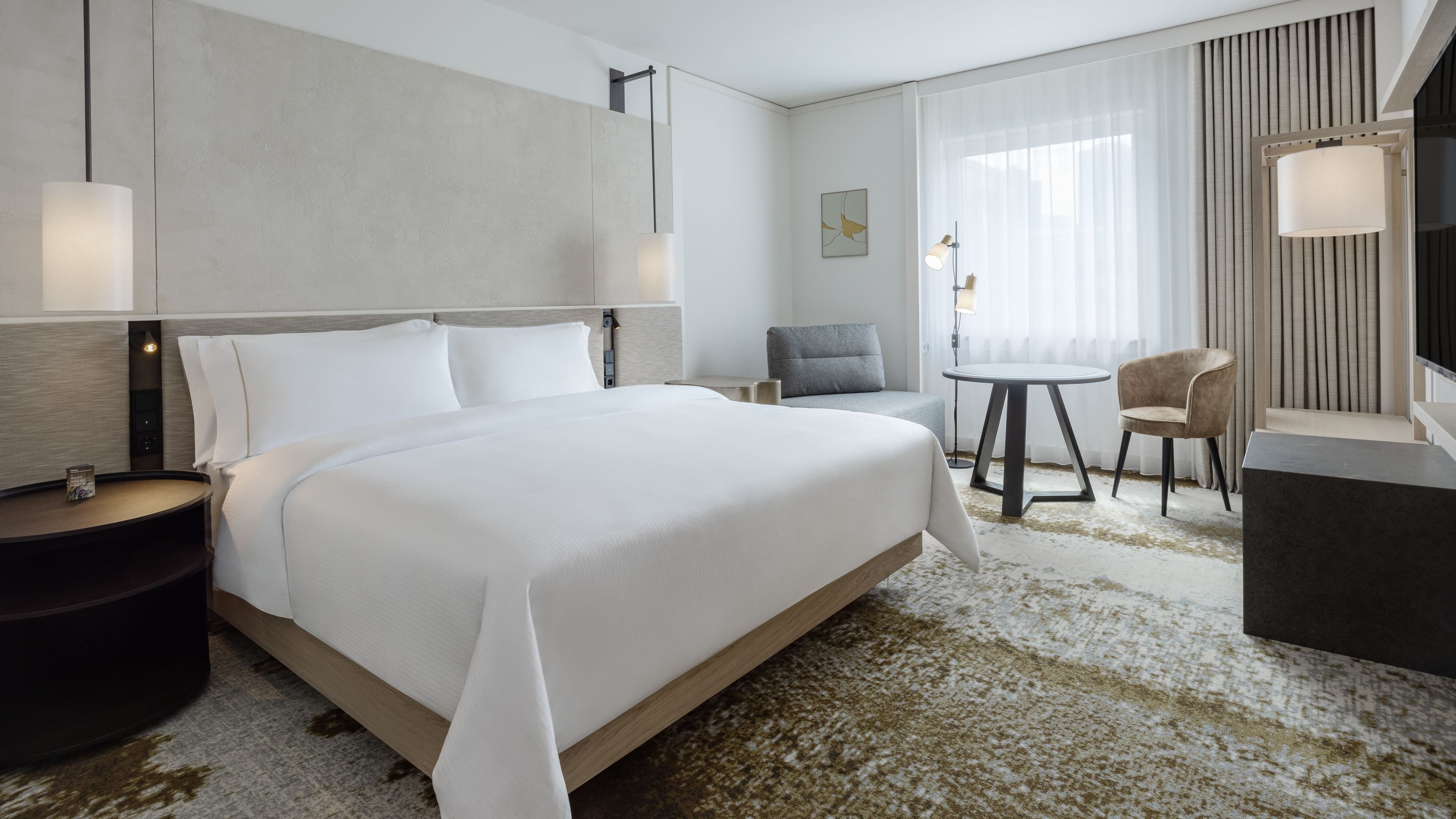 Deluxe Guest room - Image 2