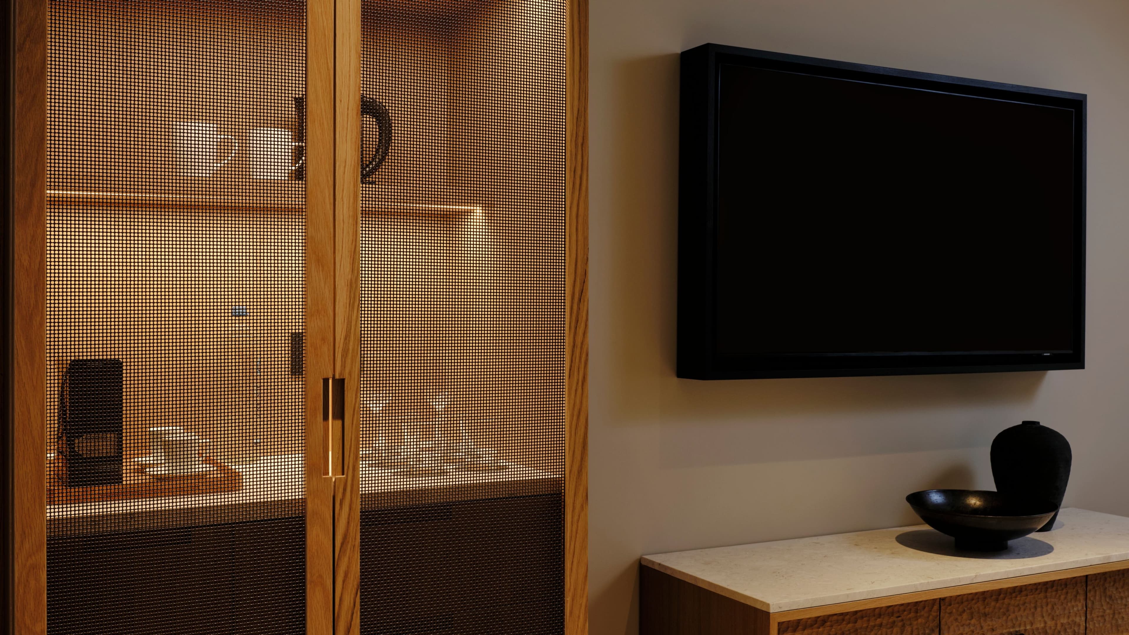 Deluxe Guest room - Image 4