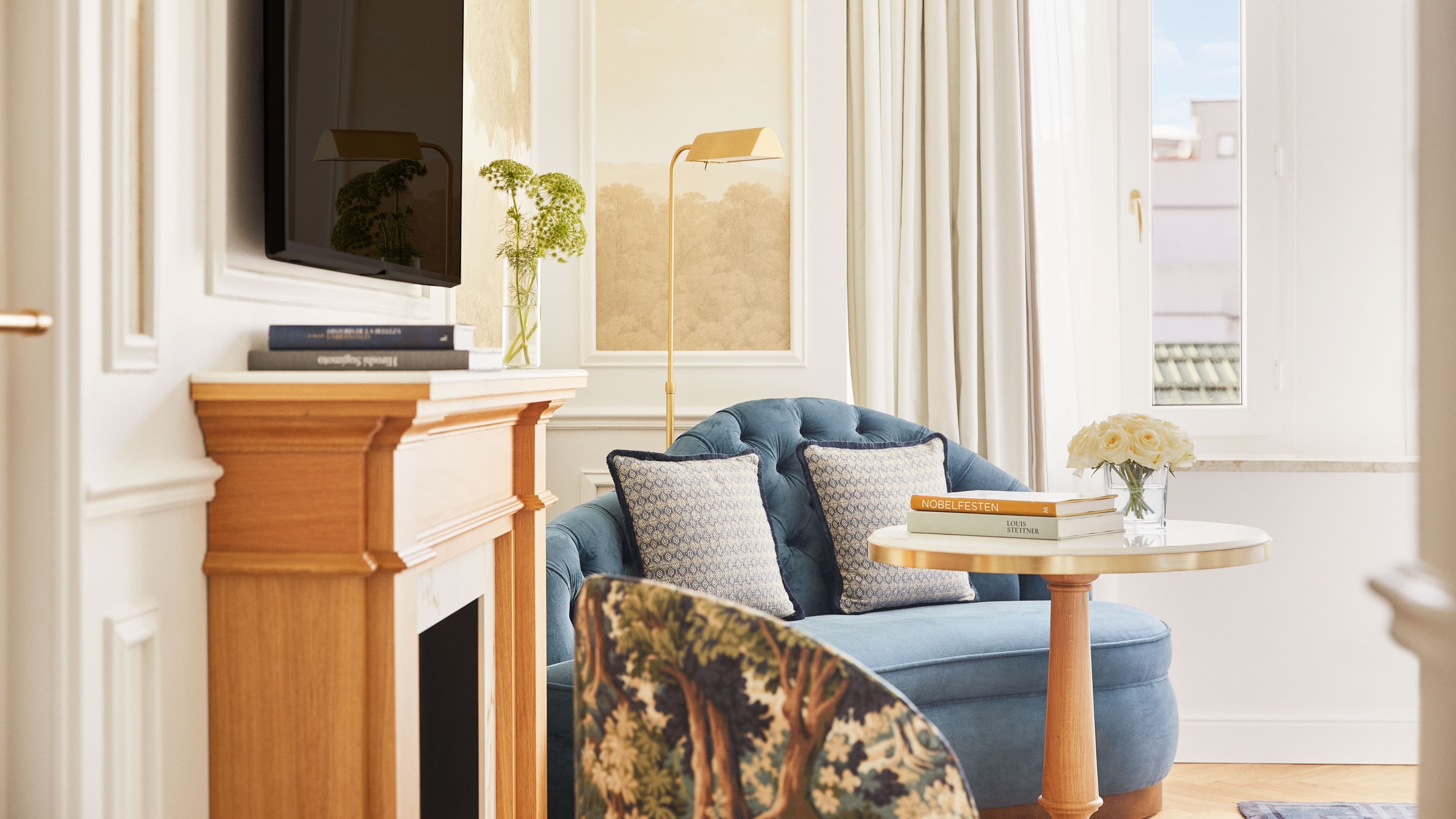 Deluxe Room - Image 1