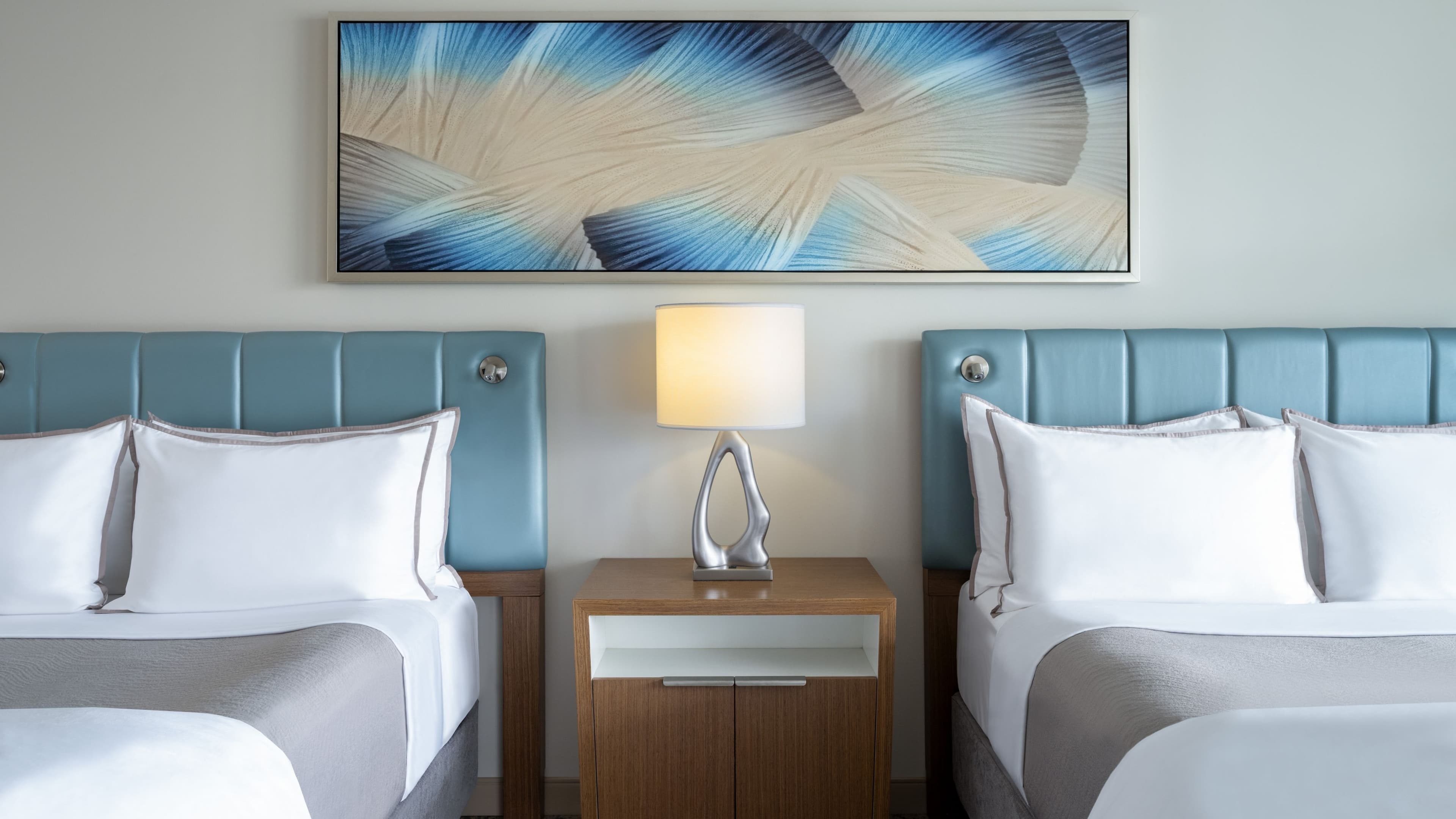 Traditional Standard - Image 1