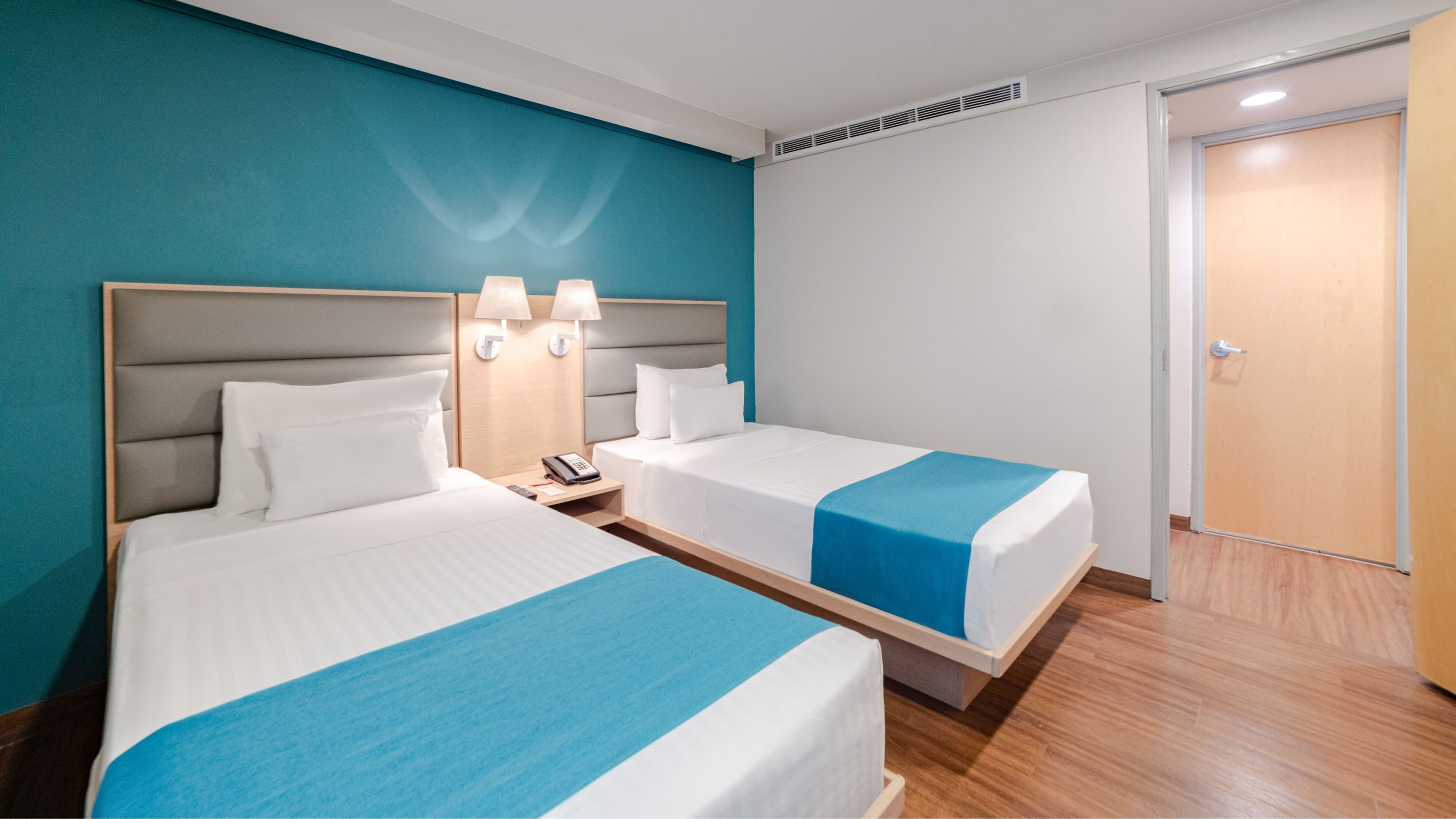 1 Bedroom Suite - Image 5