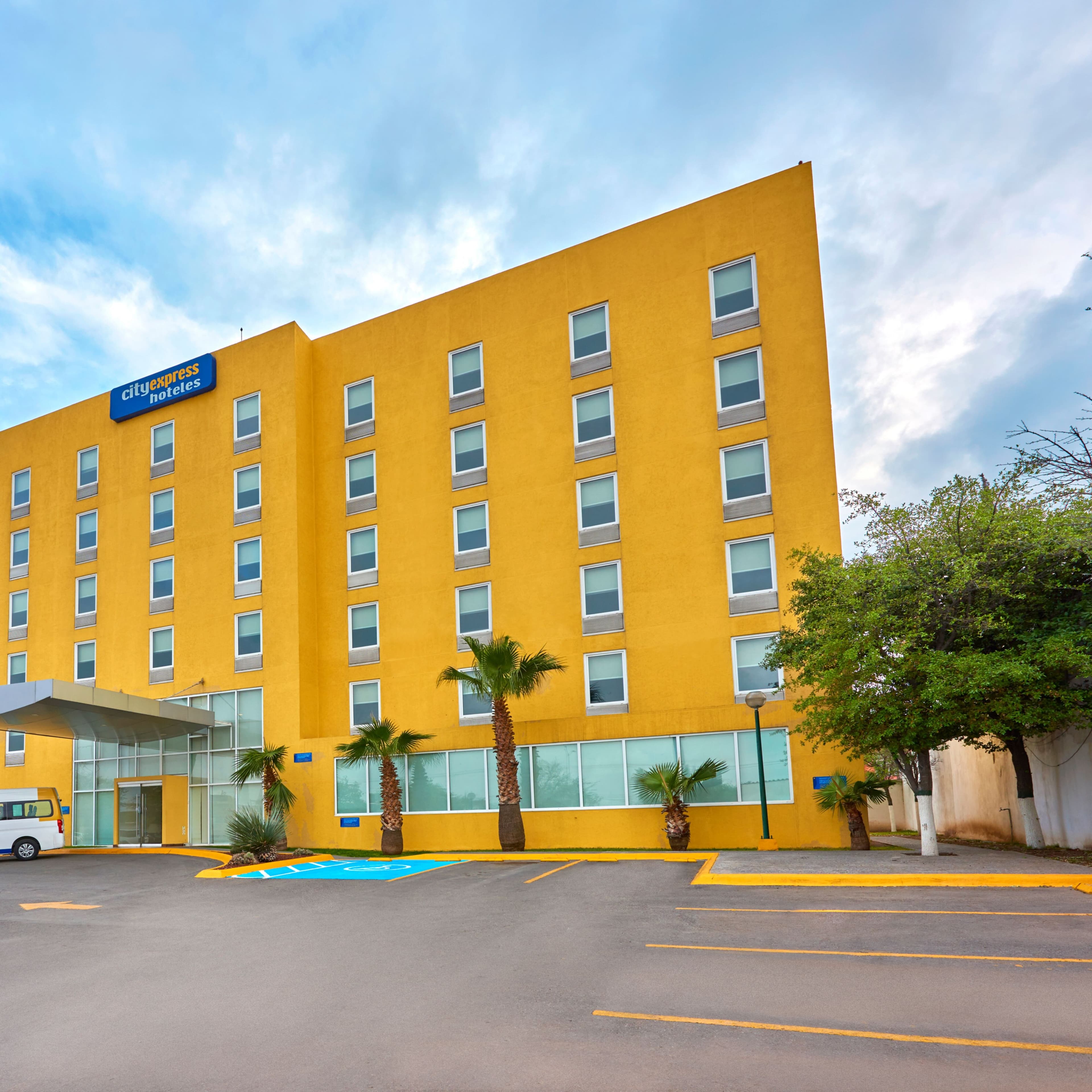 City Express by Marriott Saltillo Sur
