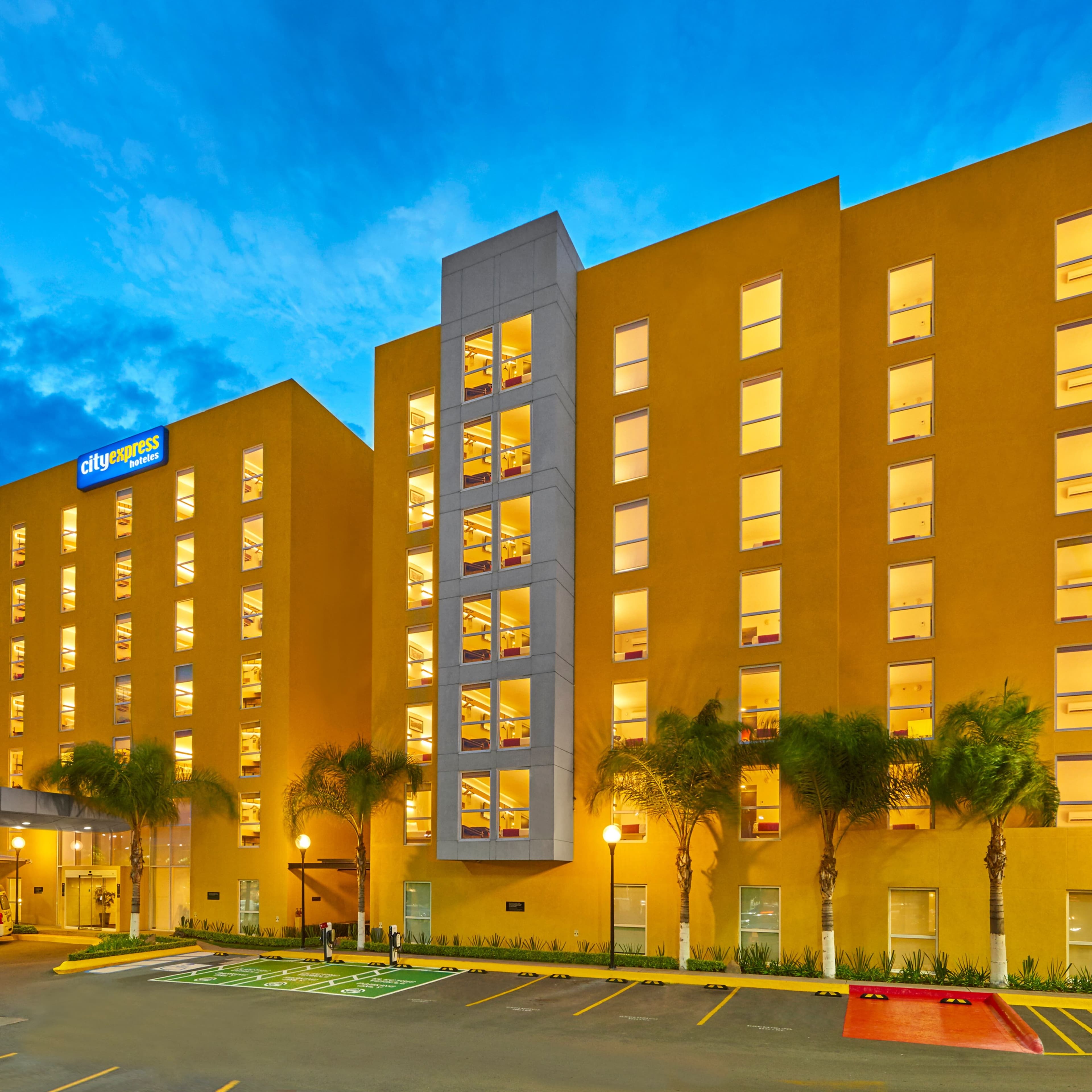 City Express by Marriott Querétaro Juríca