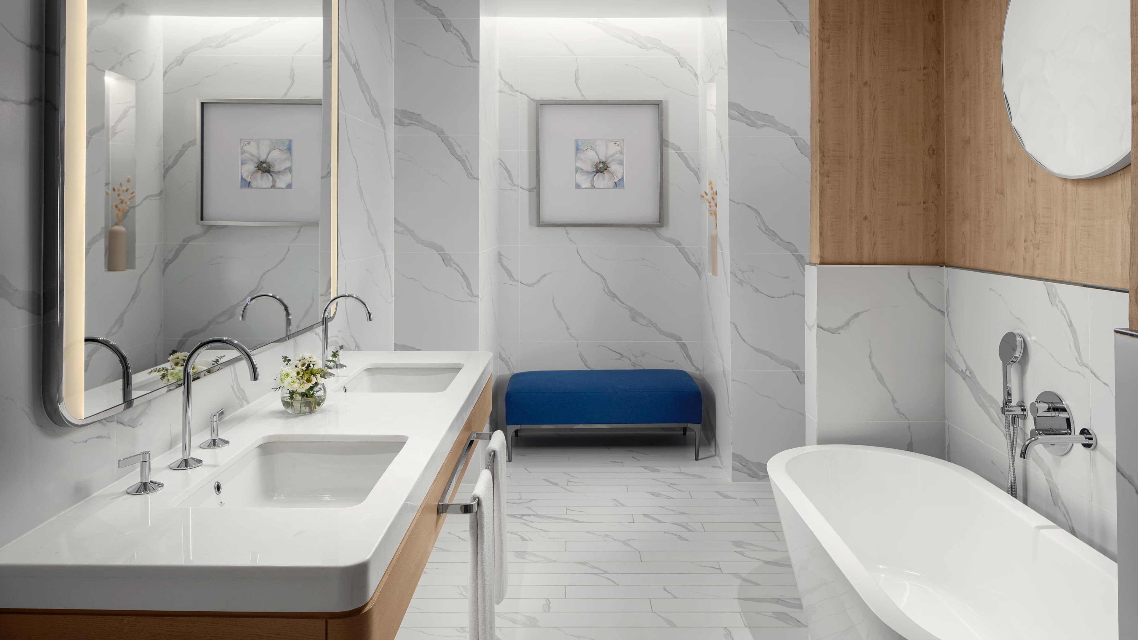 Deluxe King - Image 3