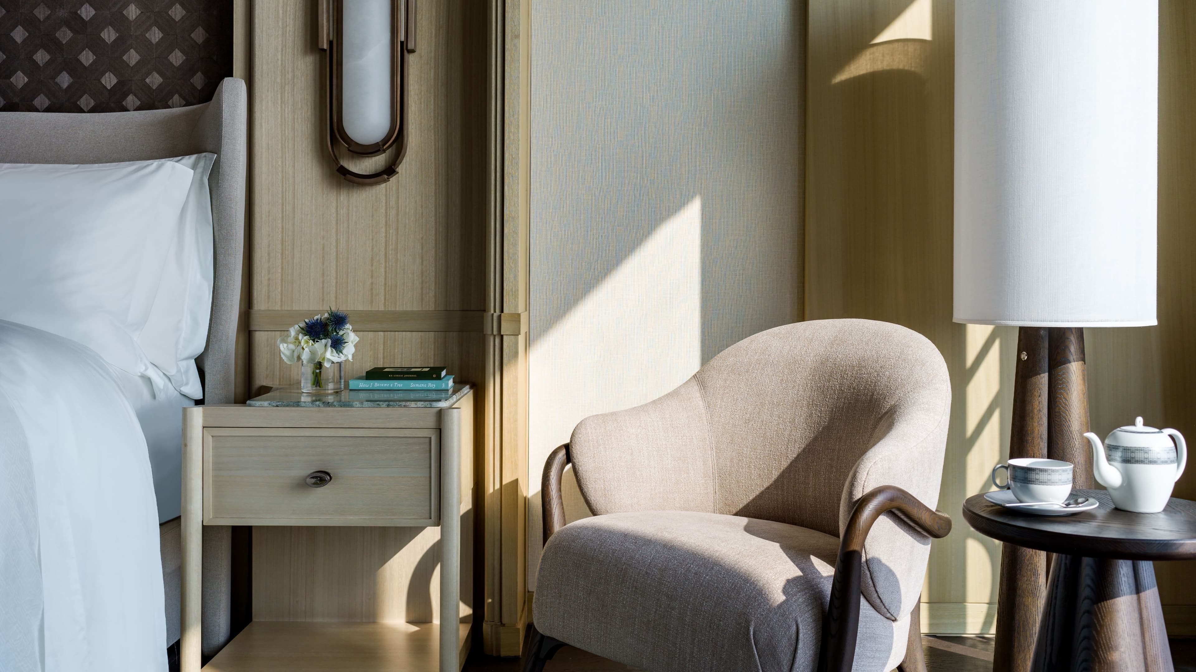 Deluxe City View - Image 3