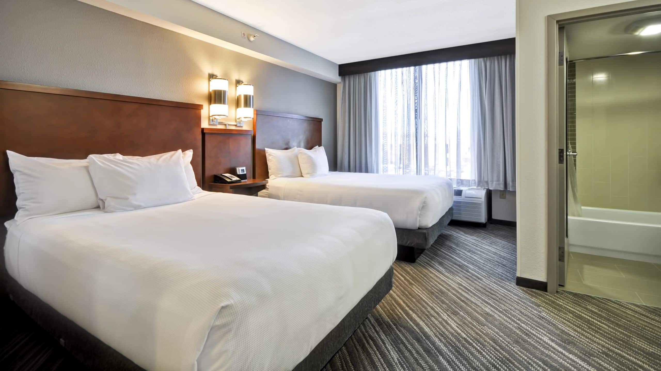 Two Double Beds (with sofa bed) - Image 1