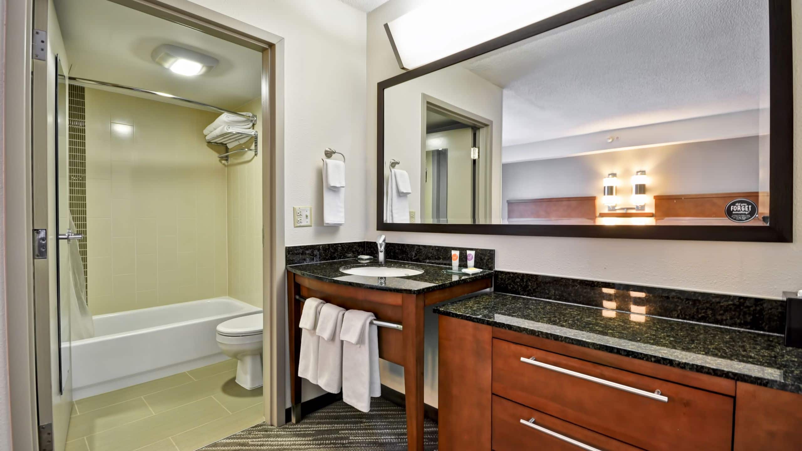 Two Double Beds (with sofa bed) - Image 3