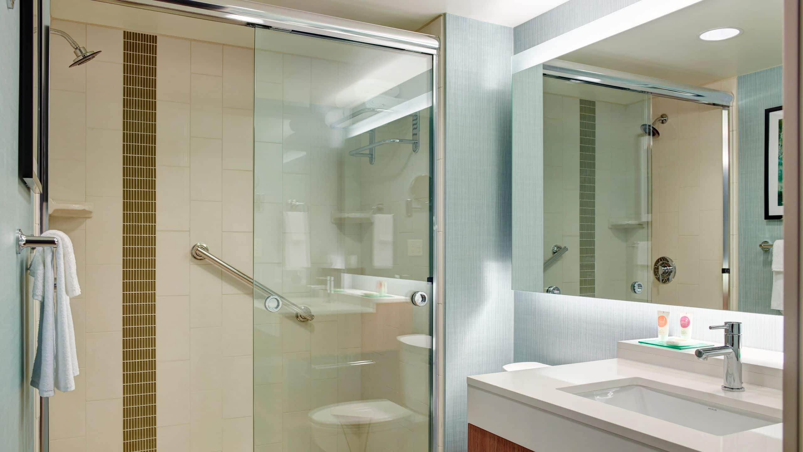 King Bed (with sofa bed) - Image 4