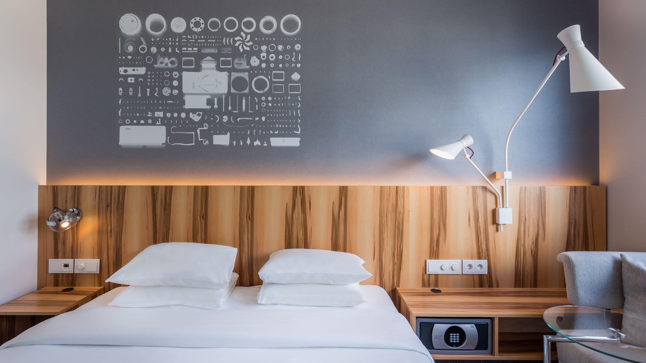 Regency Suite - Image 4