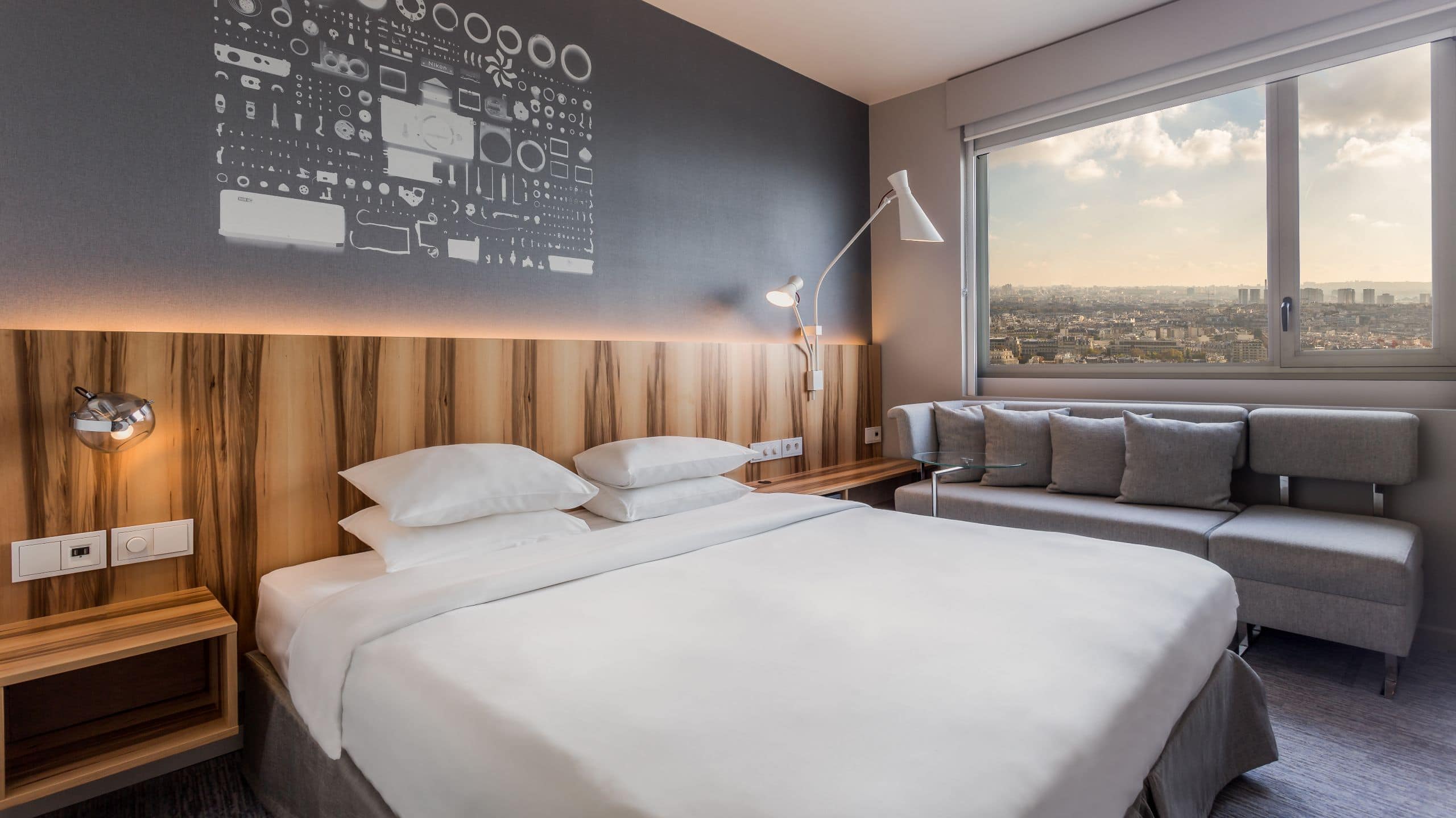 Regency Suite - Image 2