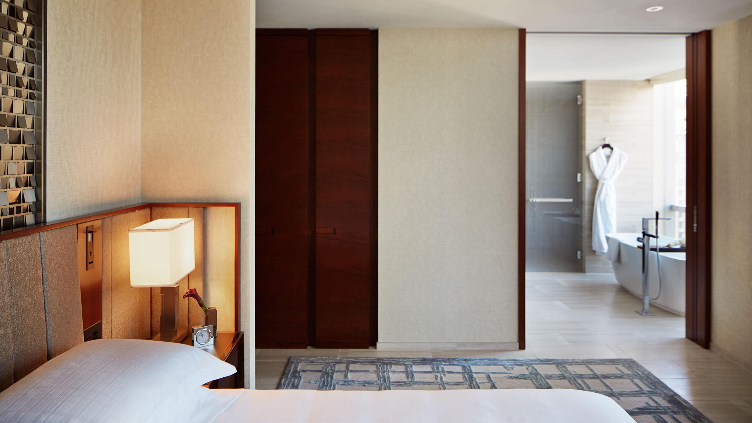 1 King Bed - Image 1