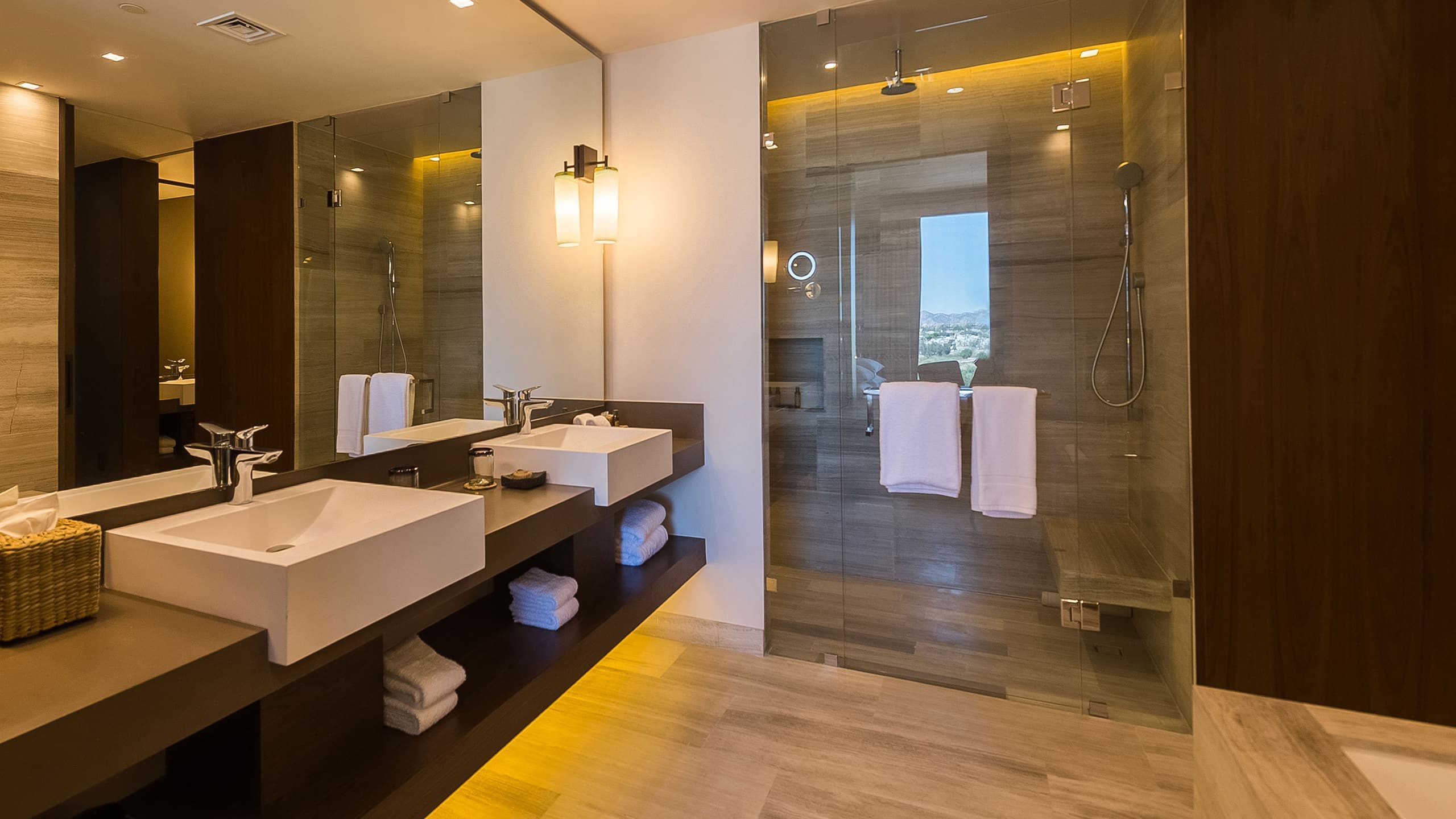 Regency Suite King - Image 2