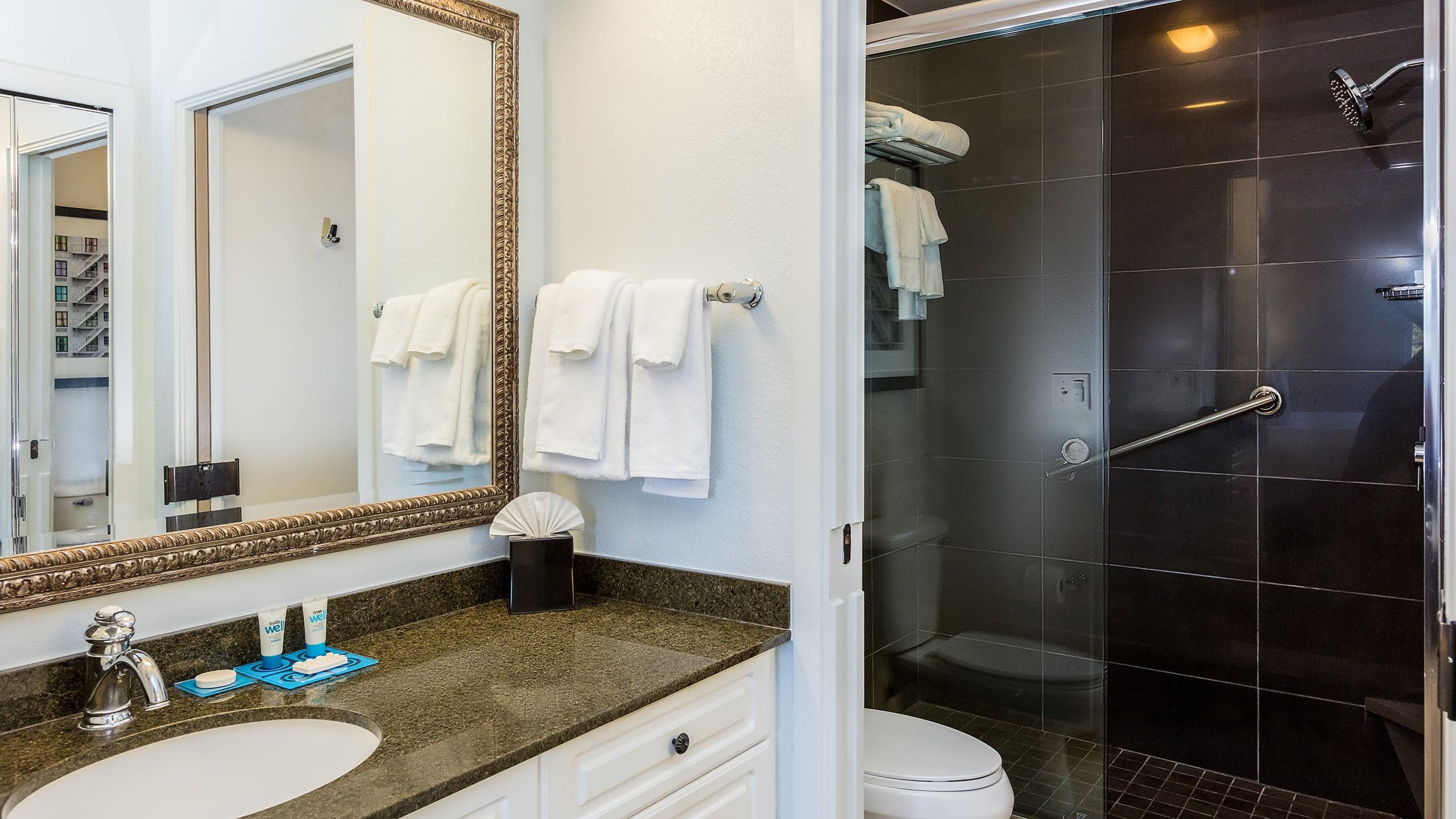 Studio King - Image 5