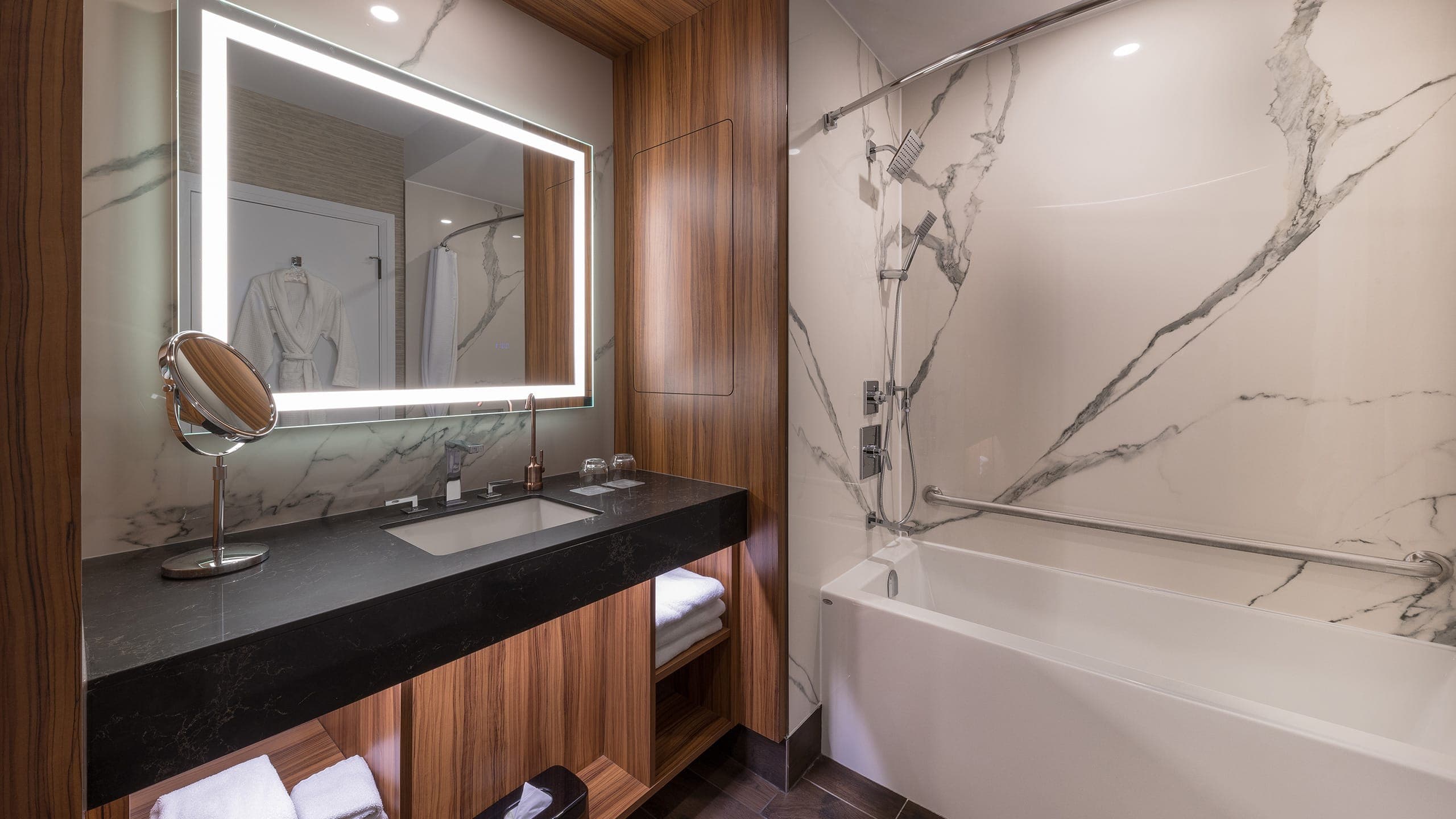 Conference Suite - Image 3