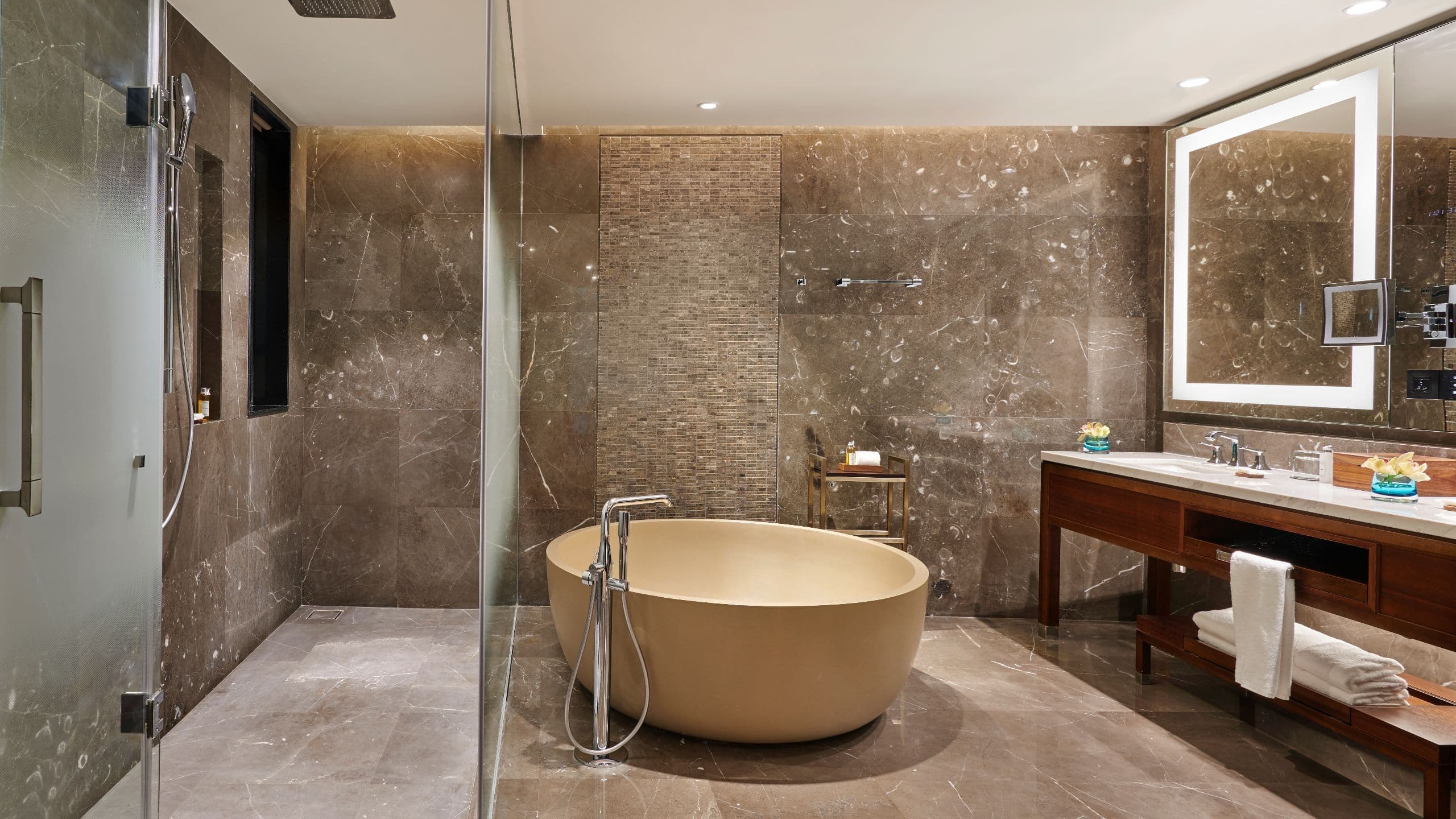 Grand Suite King - Image 2