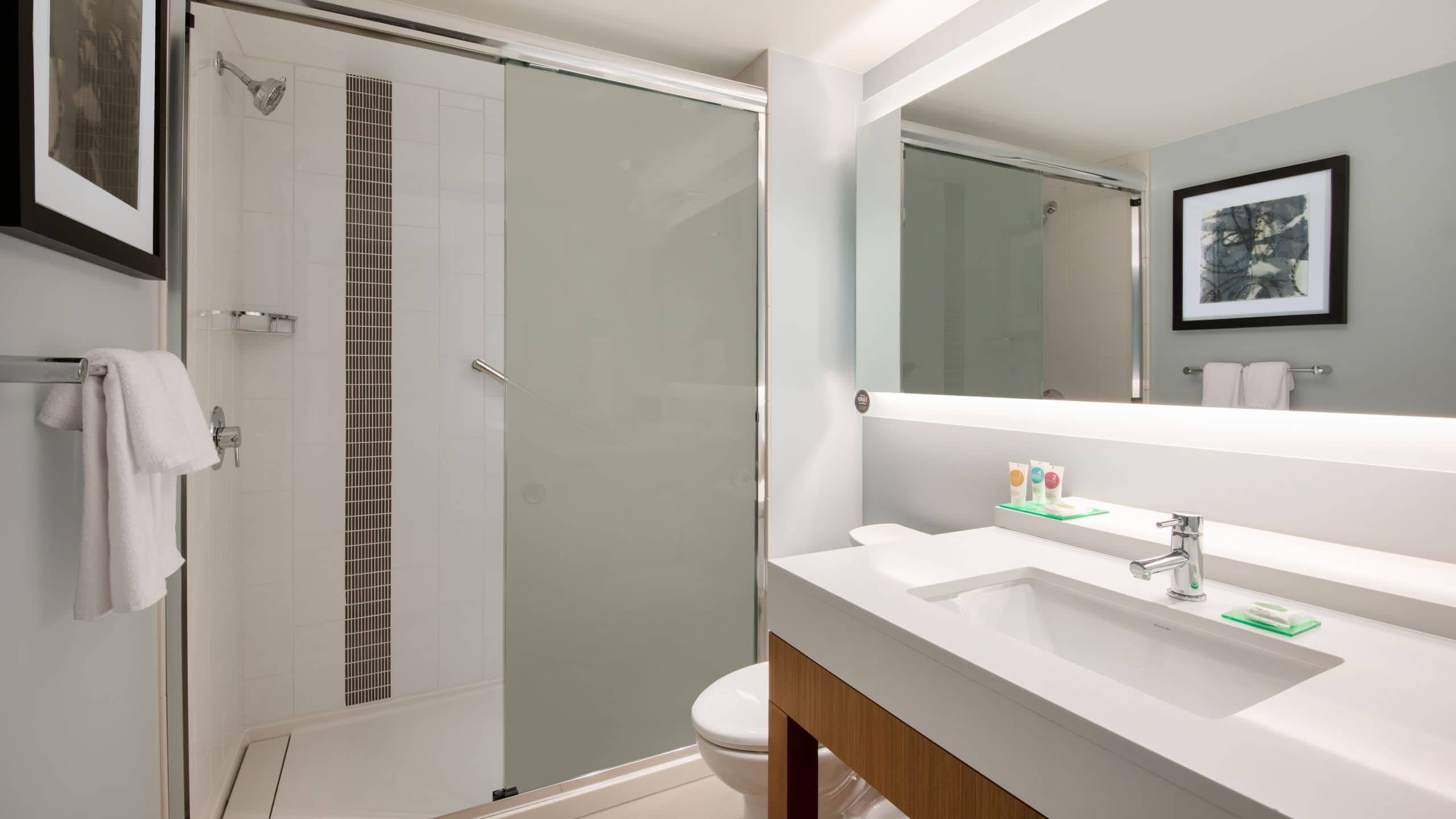 King Bed (plus sofa bed) - Image 3