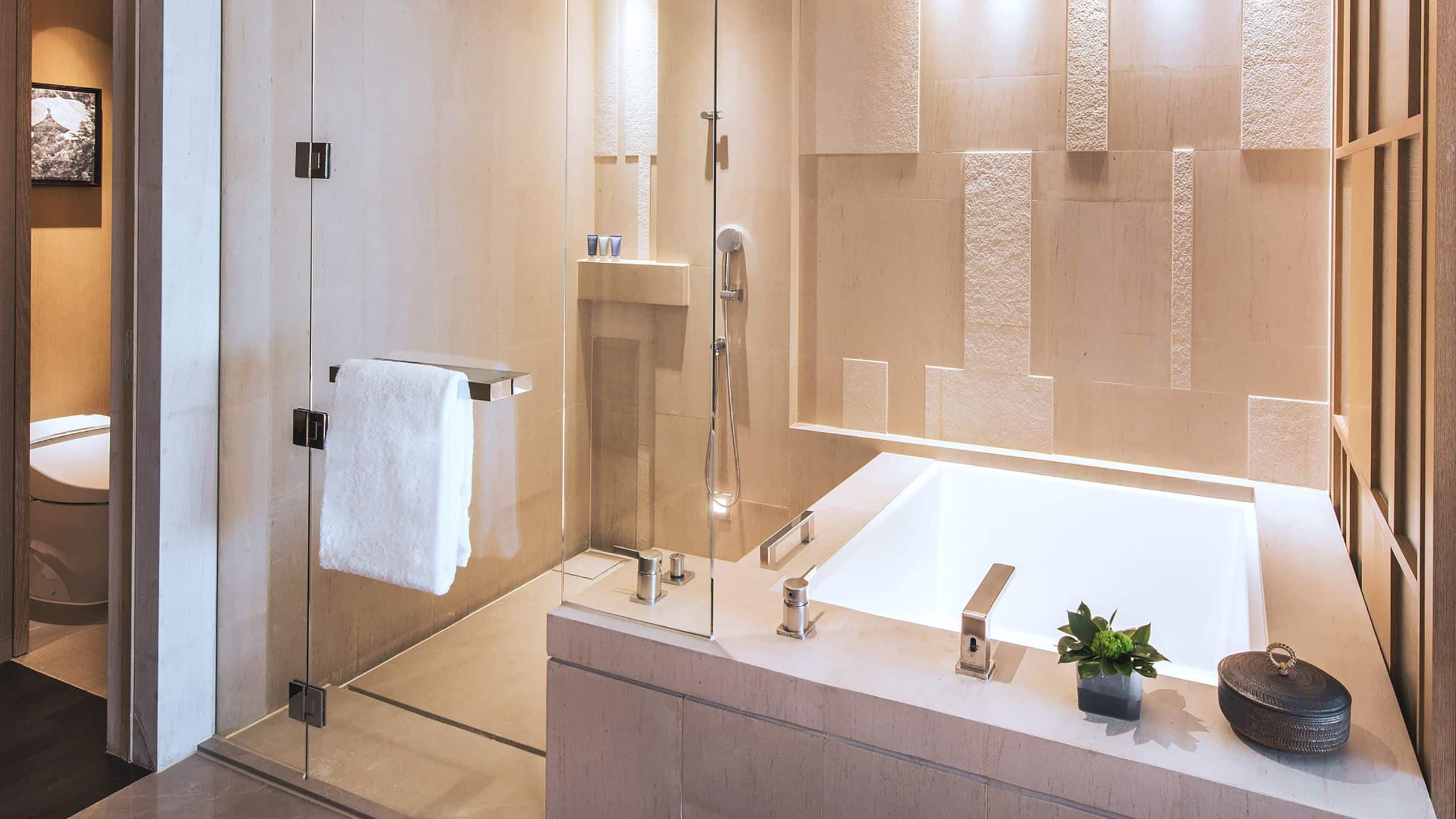 1 King Bed - Image 2