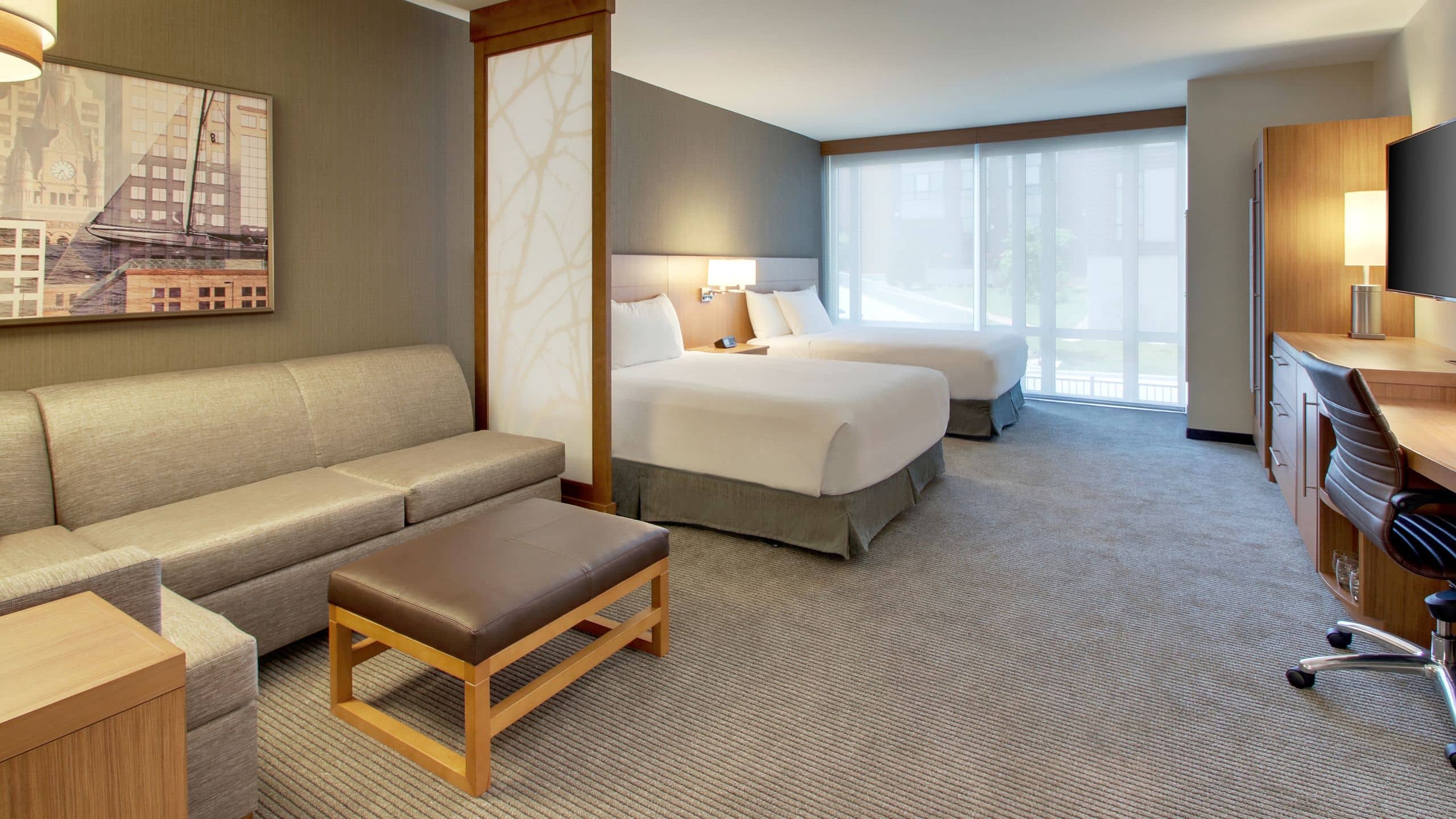 Accessible | Two Queen Beds / Tub (plus sofa bed) - Image 1