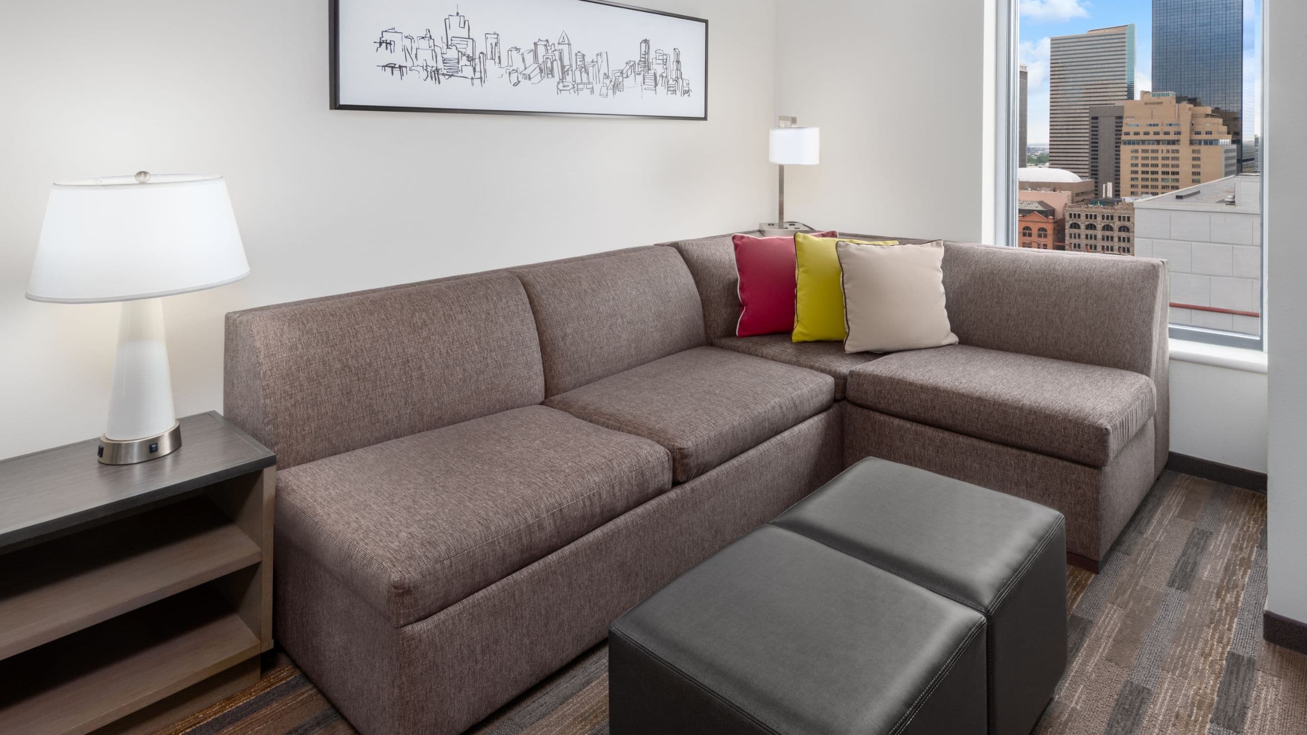 King Studio Suite (Sofabed) - Image 4