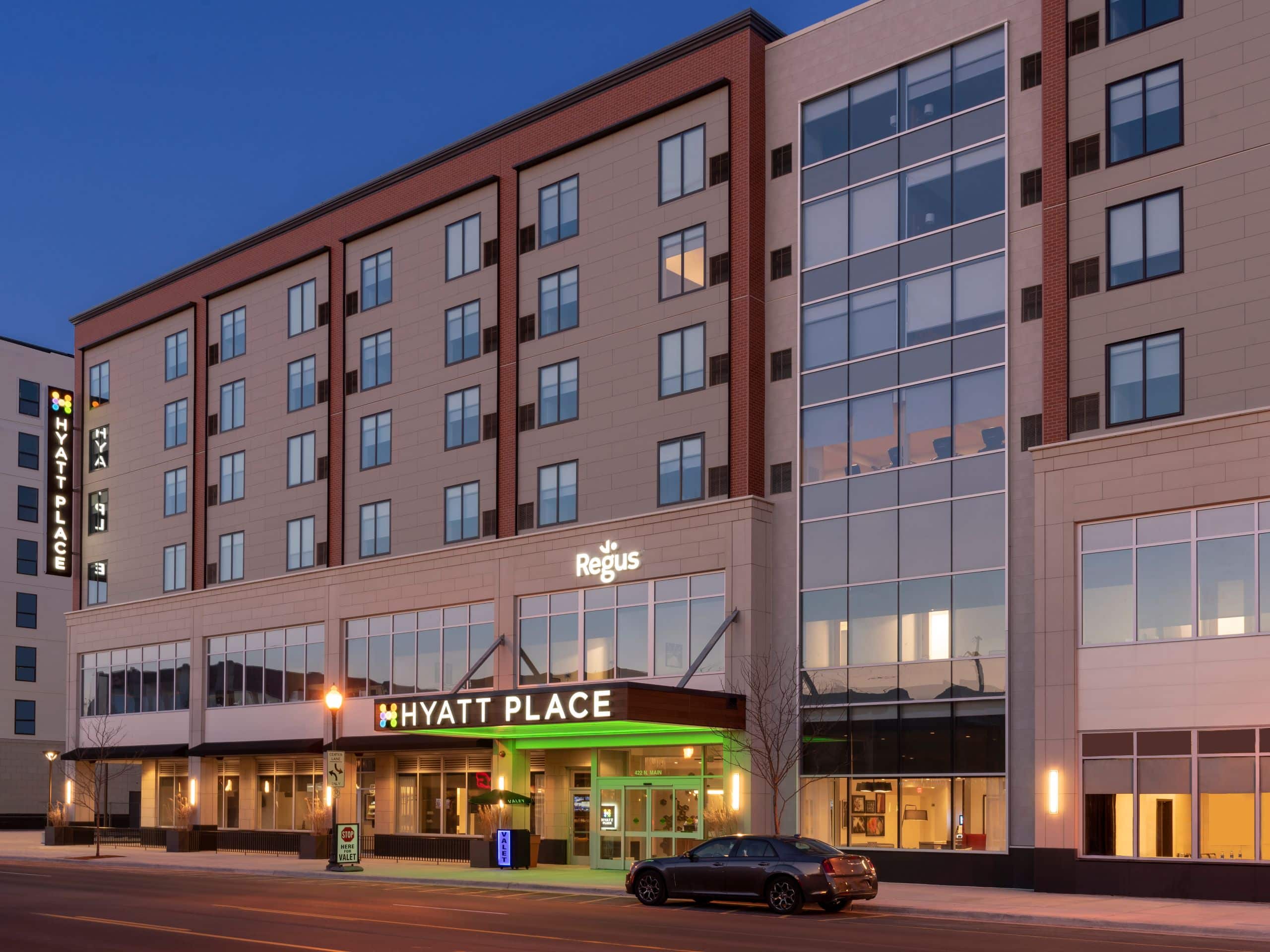 Hyatt Place Detroit / Royal Oak