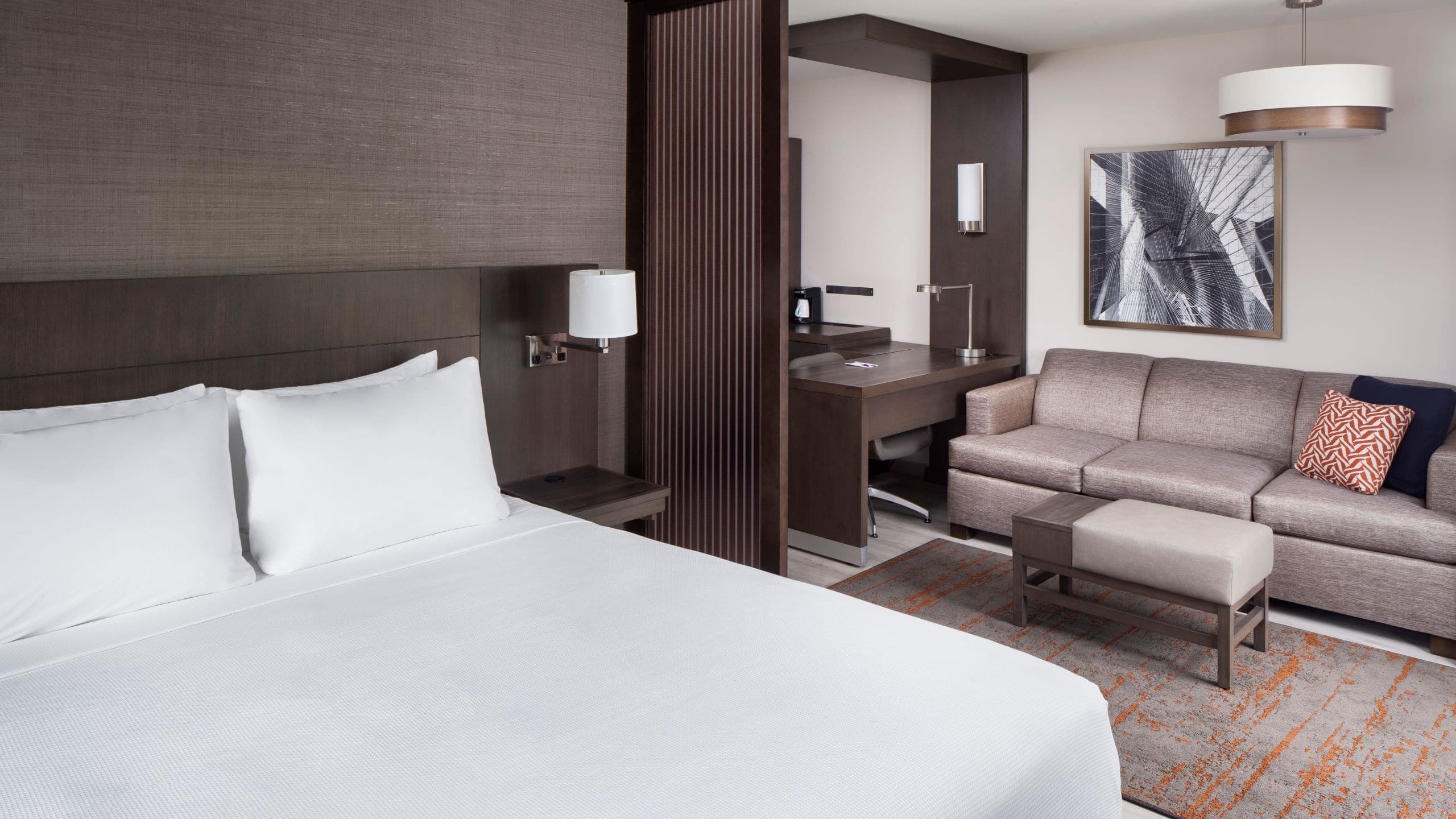 Accessible | King Bed/Roll-In Shower (plus sofa bed) - Image 1