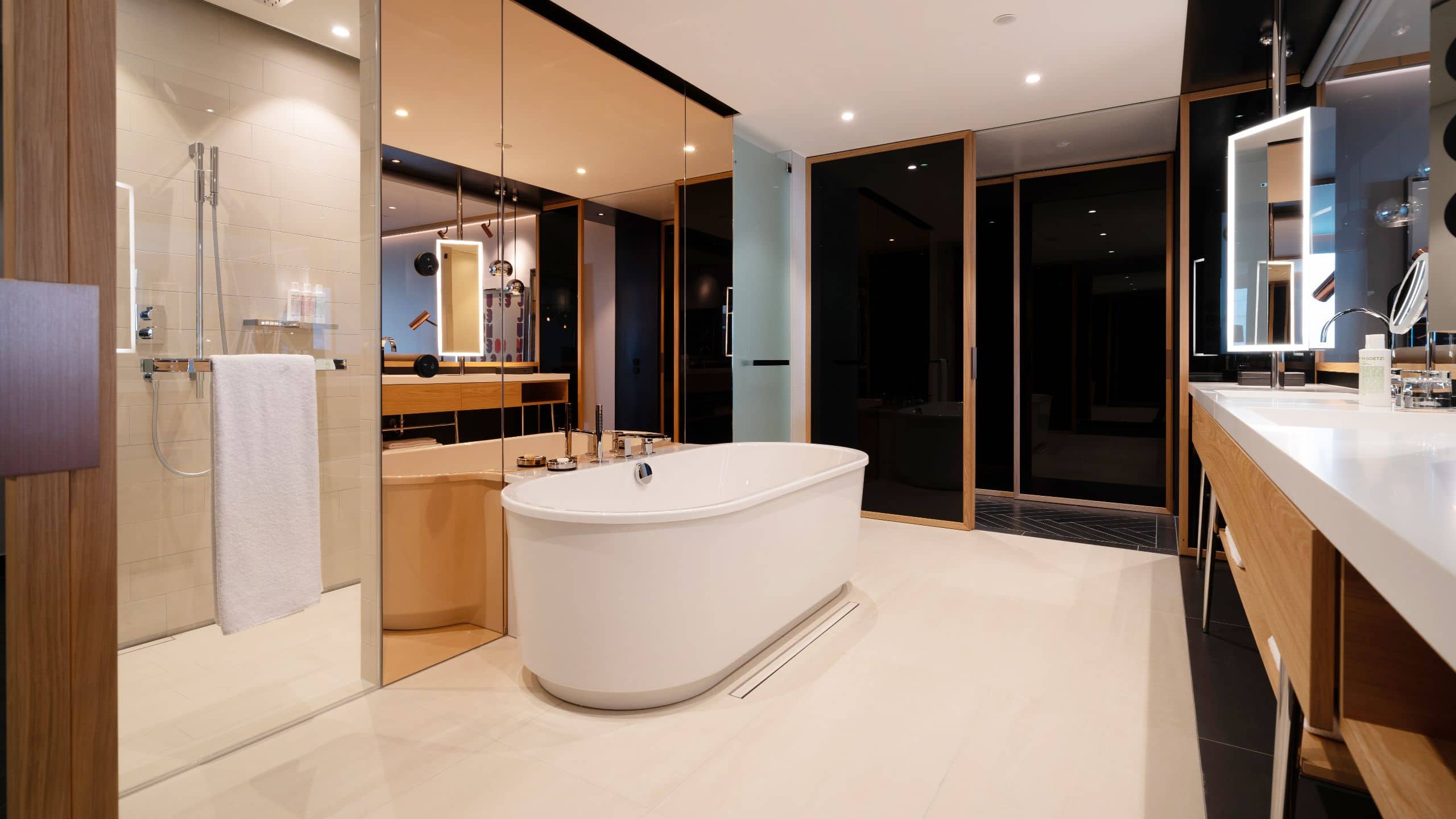 Andaz Art Suite - Image 4