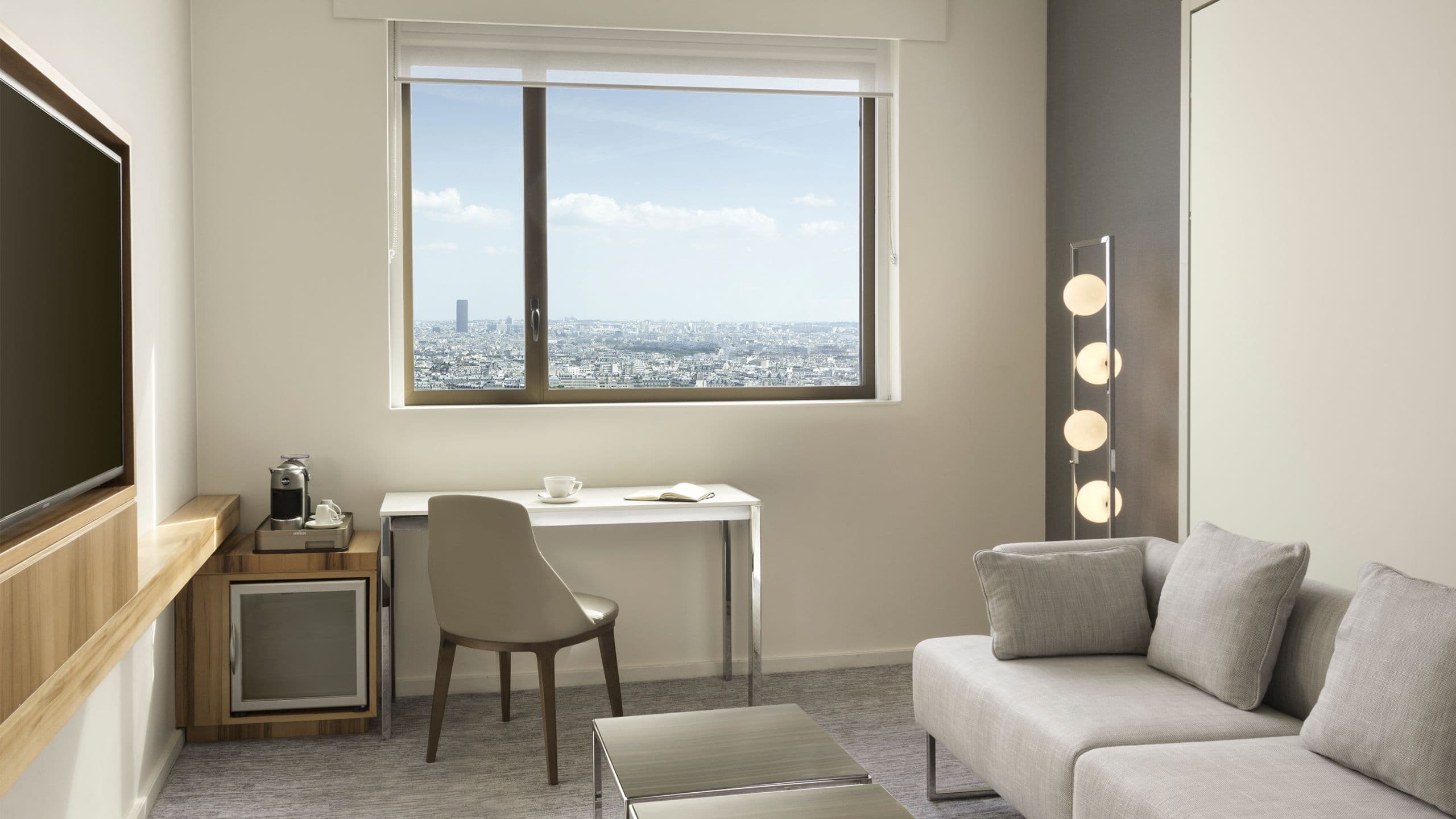 Regency Suite - Image 1