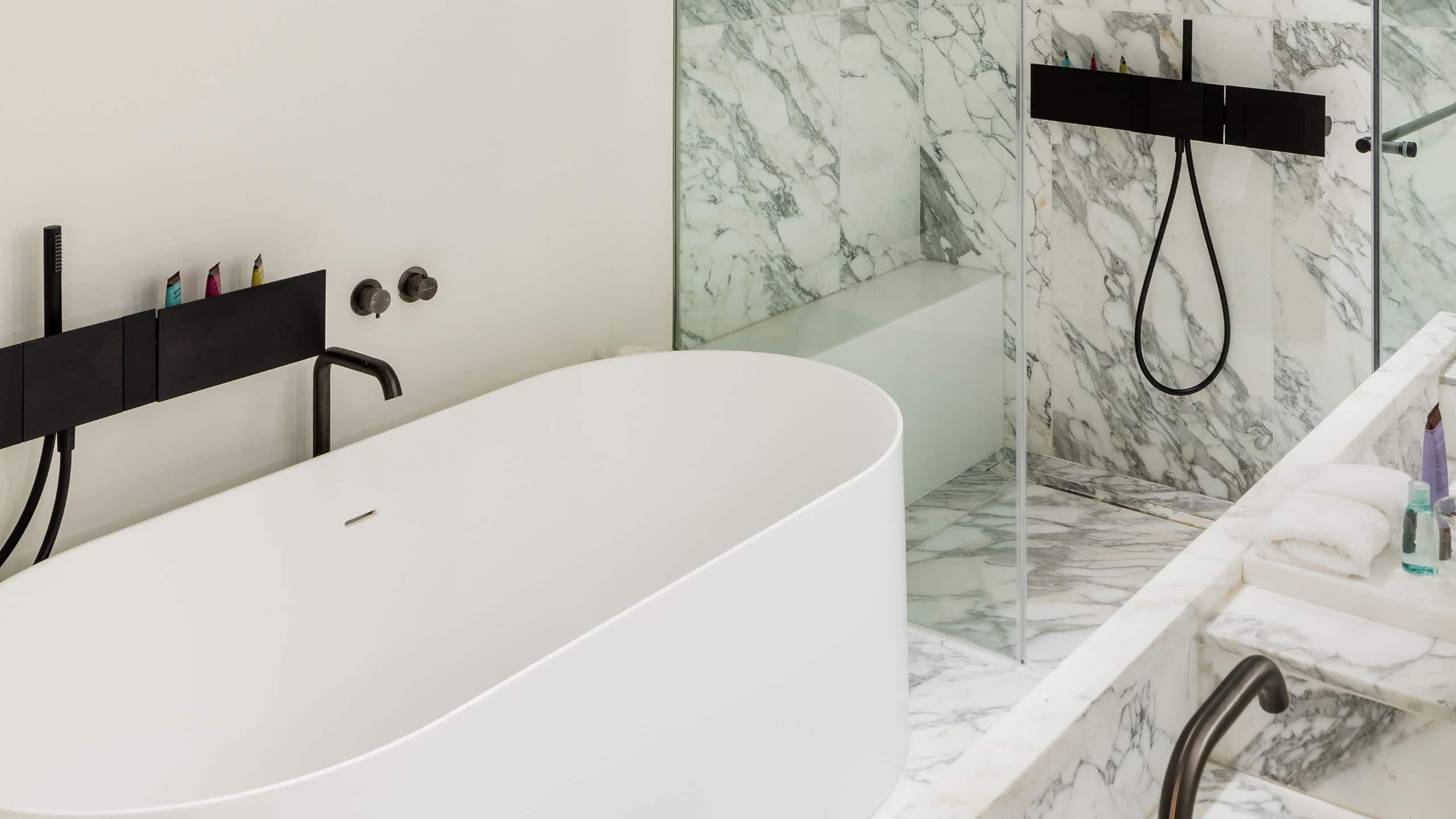 Andaz Suite with 1 King Bed - Image 3