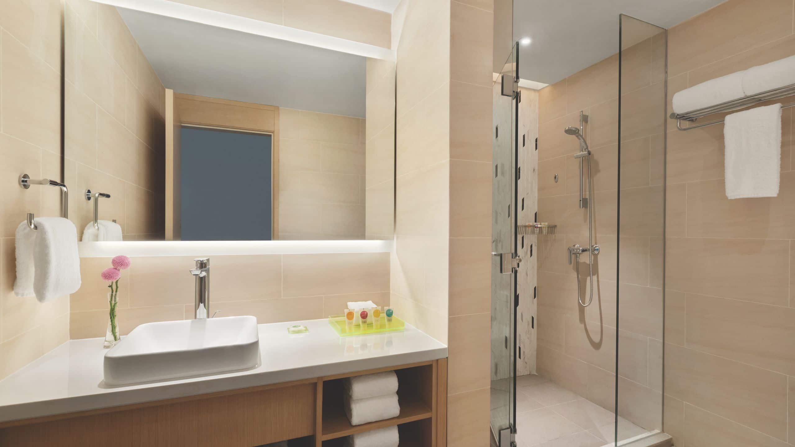 King Bed—with sofa bed - Image 4