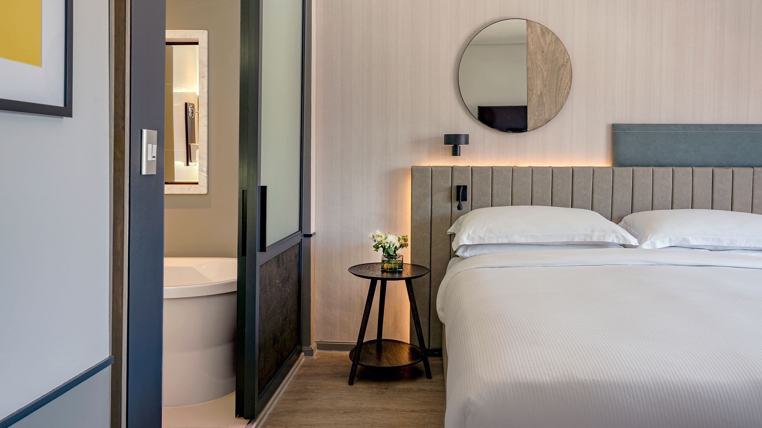 1 King Bed - Image 1