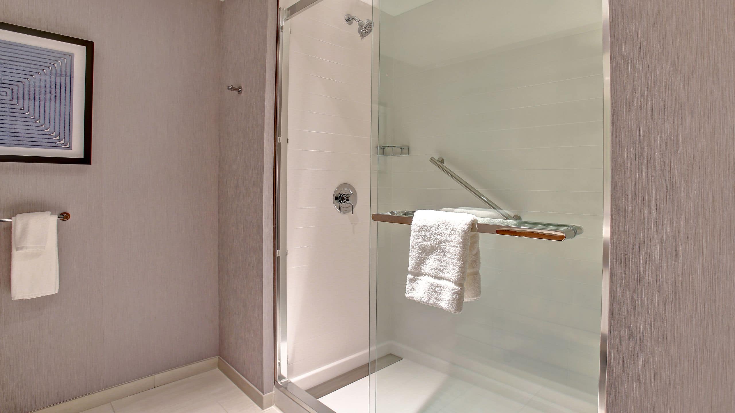 Standard | King Bed (plus sofa bed) - Image 3