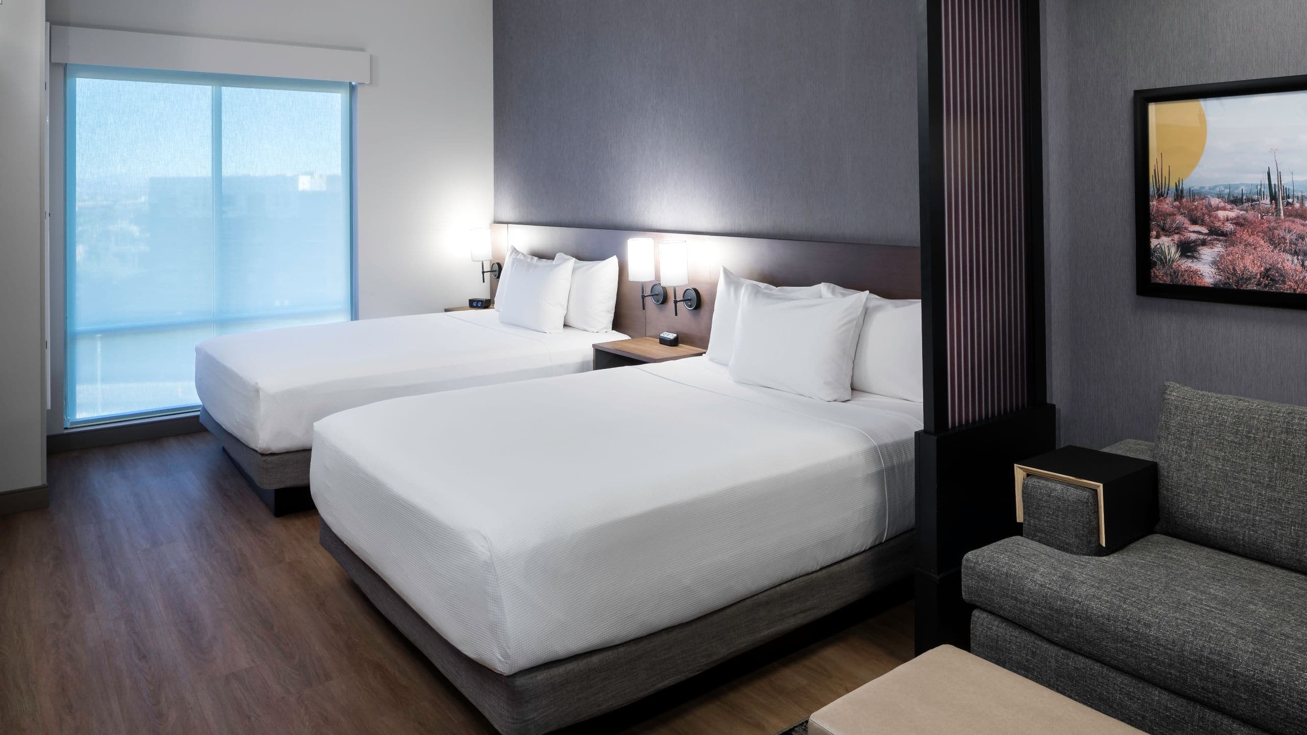 Two Queen Beds (plus sofa bed) - Image 3