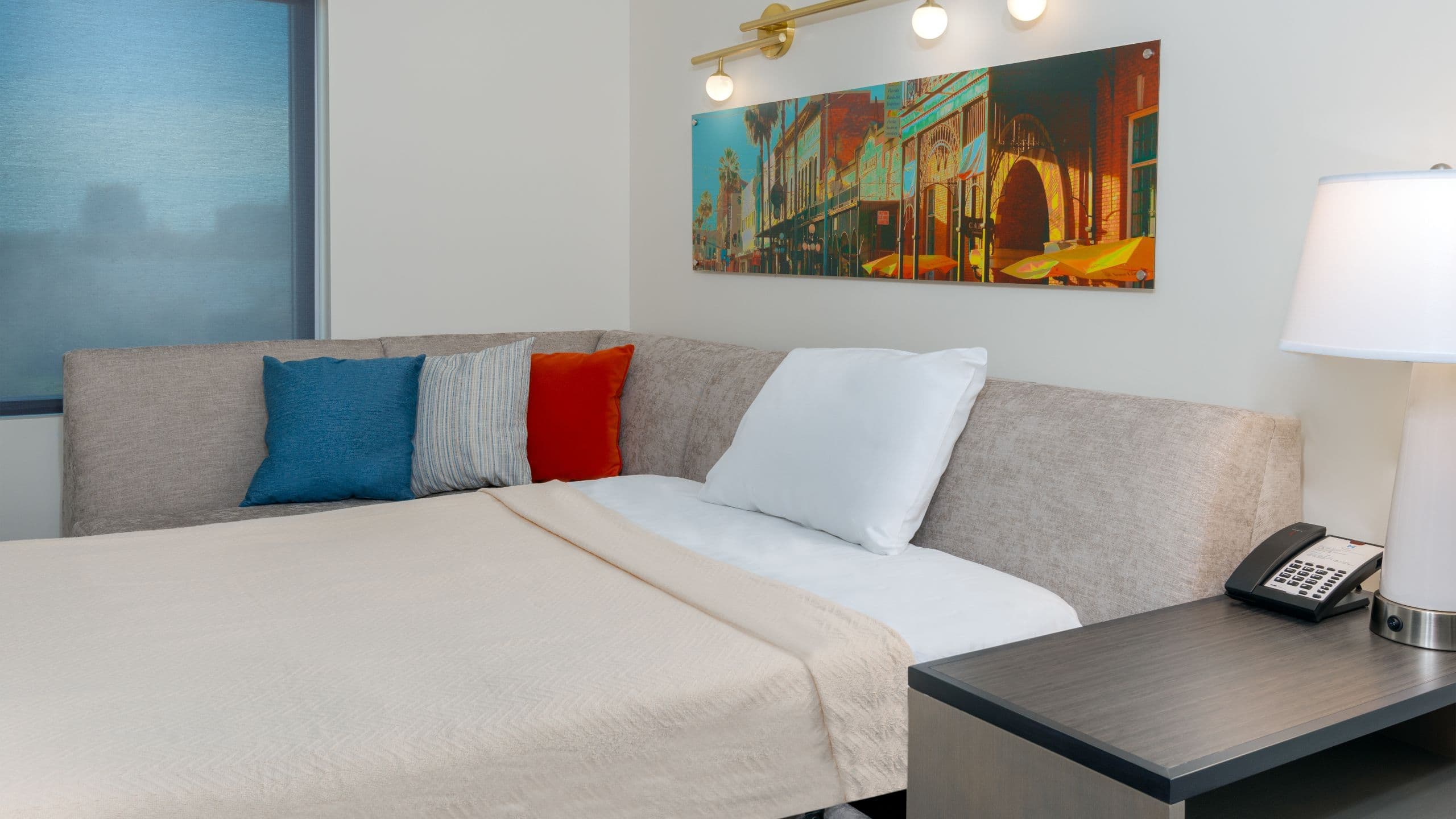 One Bedroom Kitchen Suite | King Bed (Plus Sofa Bed) - Image 4