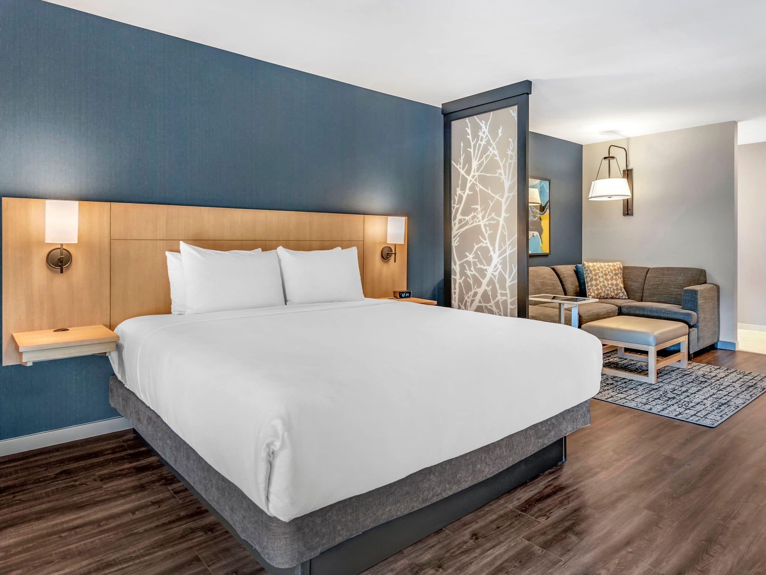Hyatt Place Indianapolis / Carmel