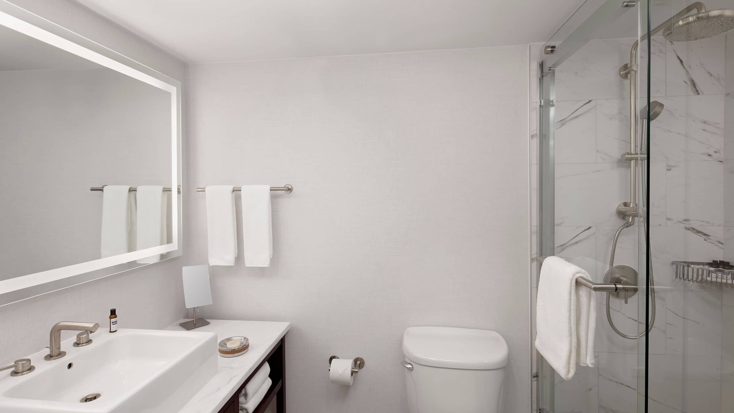 1 King Bed - Image 2