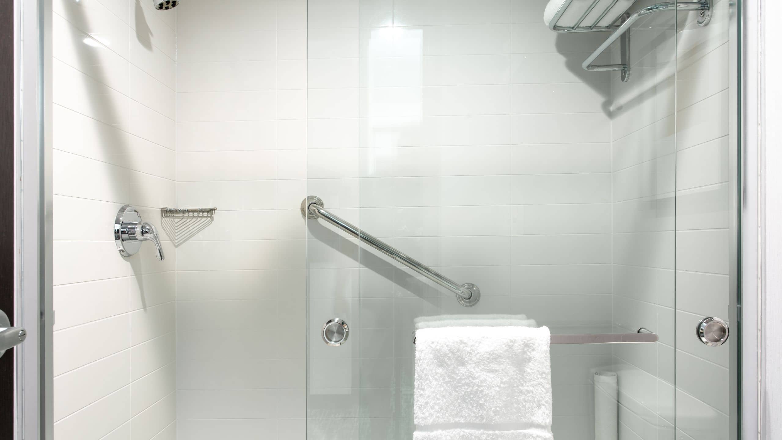 King Bed (With Sofa Bed) - Image 4