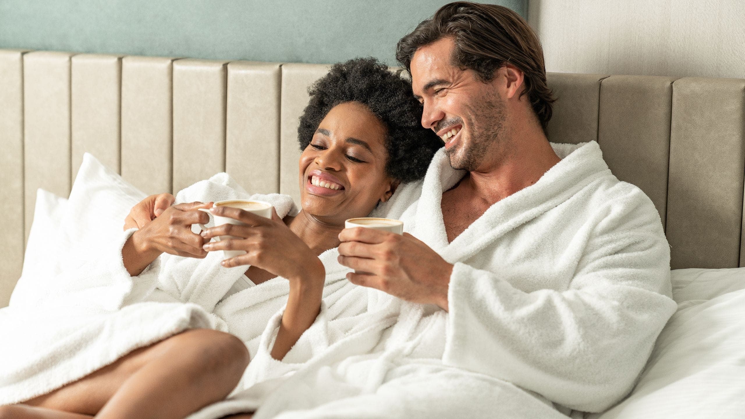 1 Queen Bed Petite Interior with Accessible with Roll-In Shower - Image 1