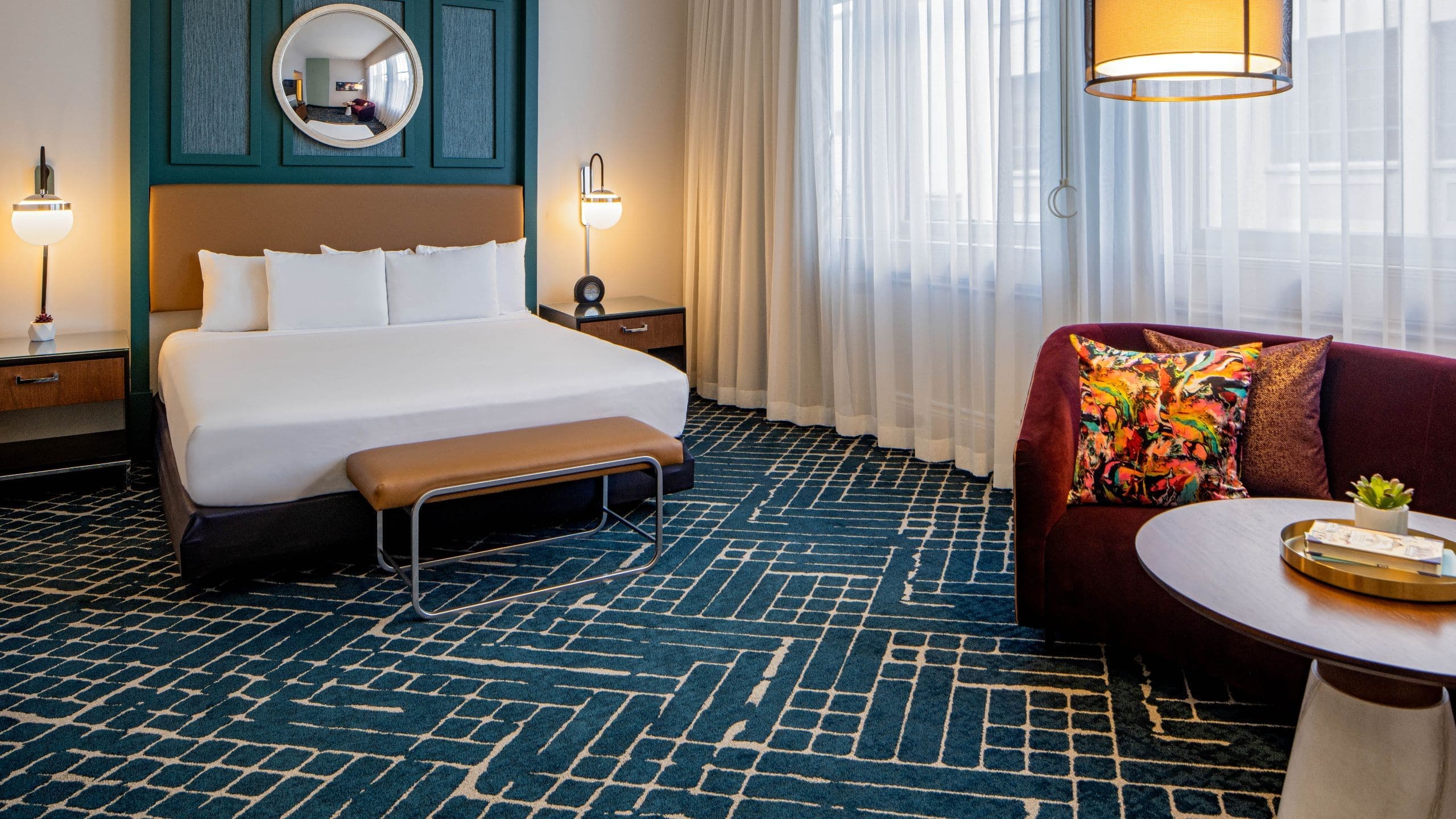 1 King Bed with ADA Tub - Image 1