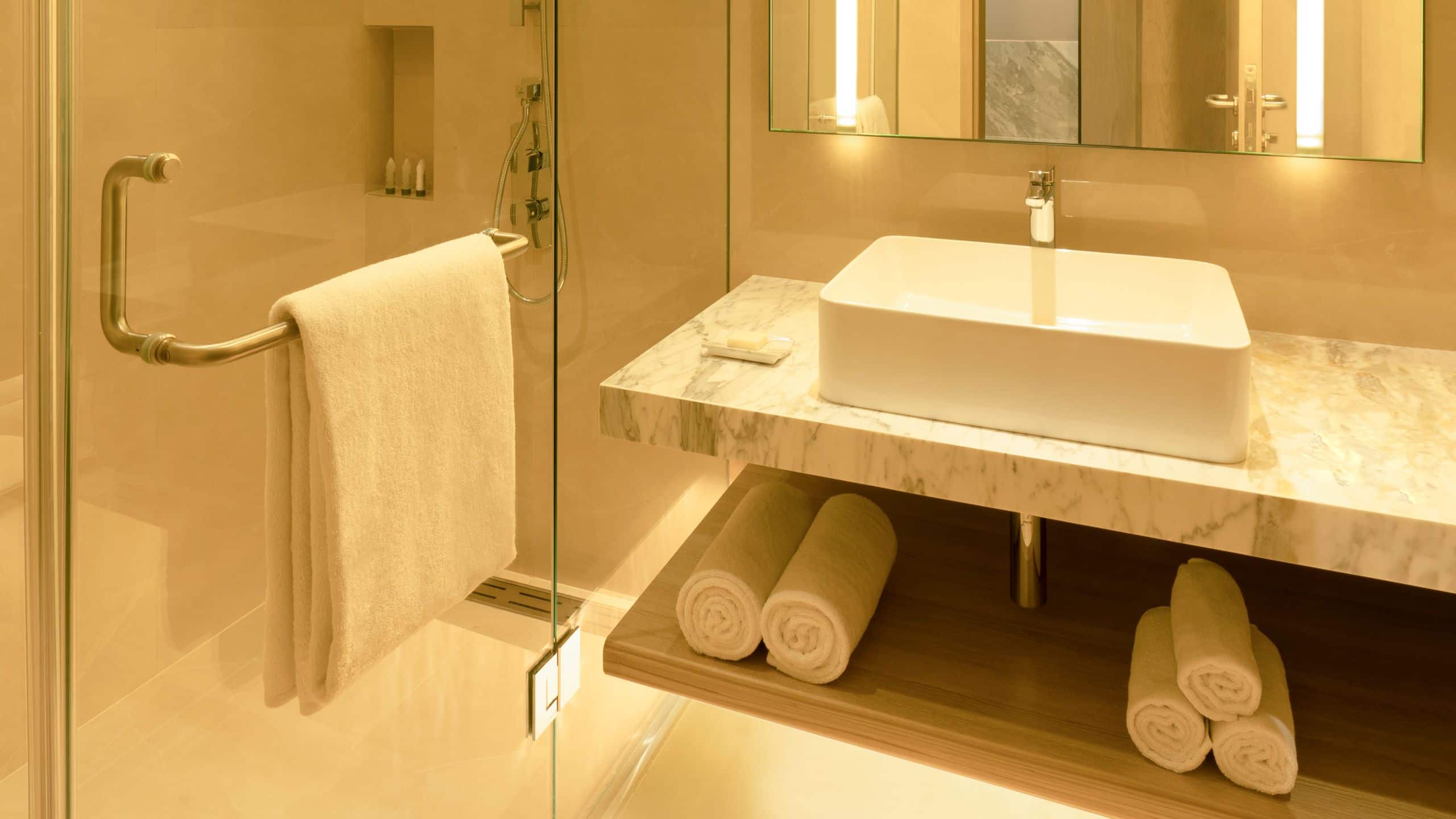 1 King Bed - Image 2